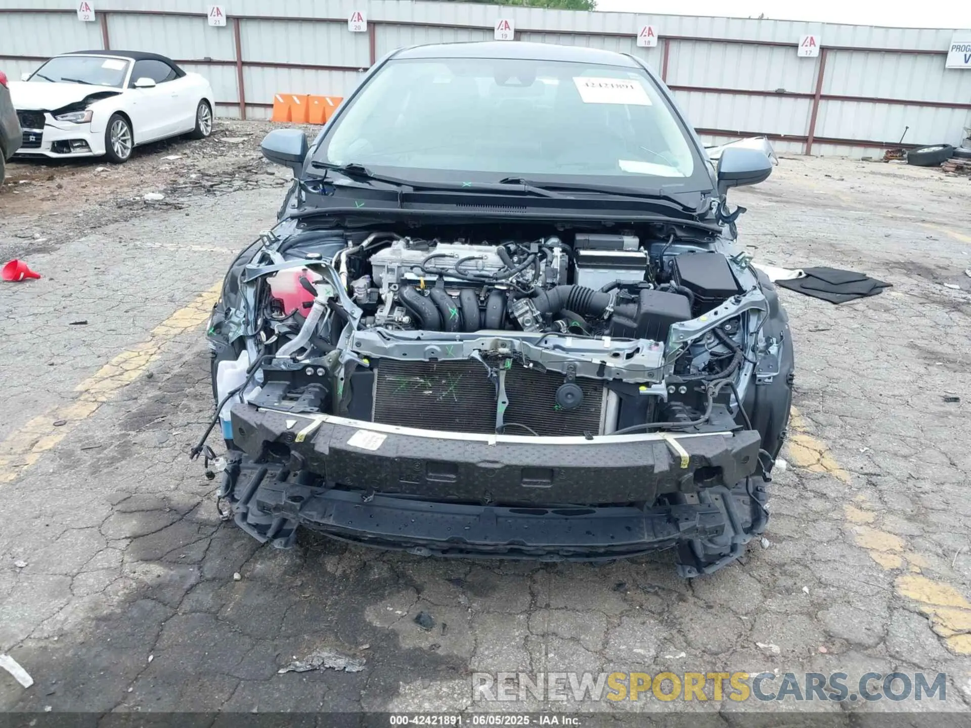6 Photograph of a damaged car 5YFEPMAE7MP205748 TOYOTA COROLLA 2021