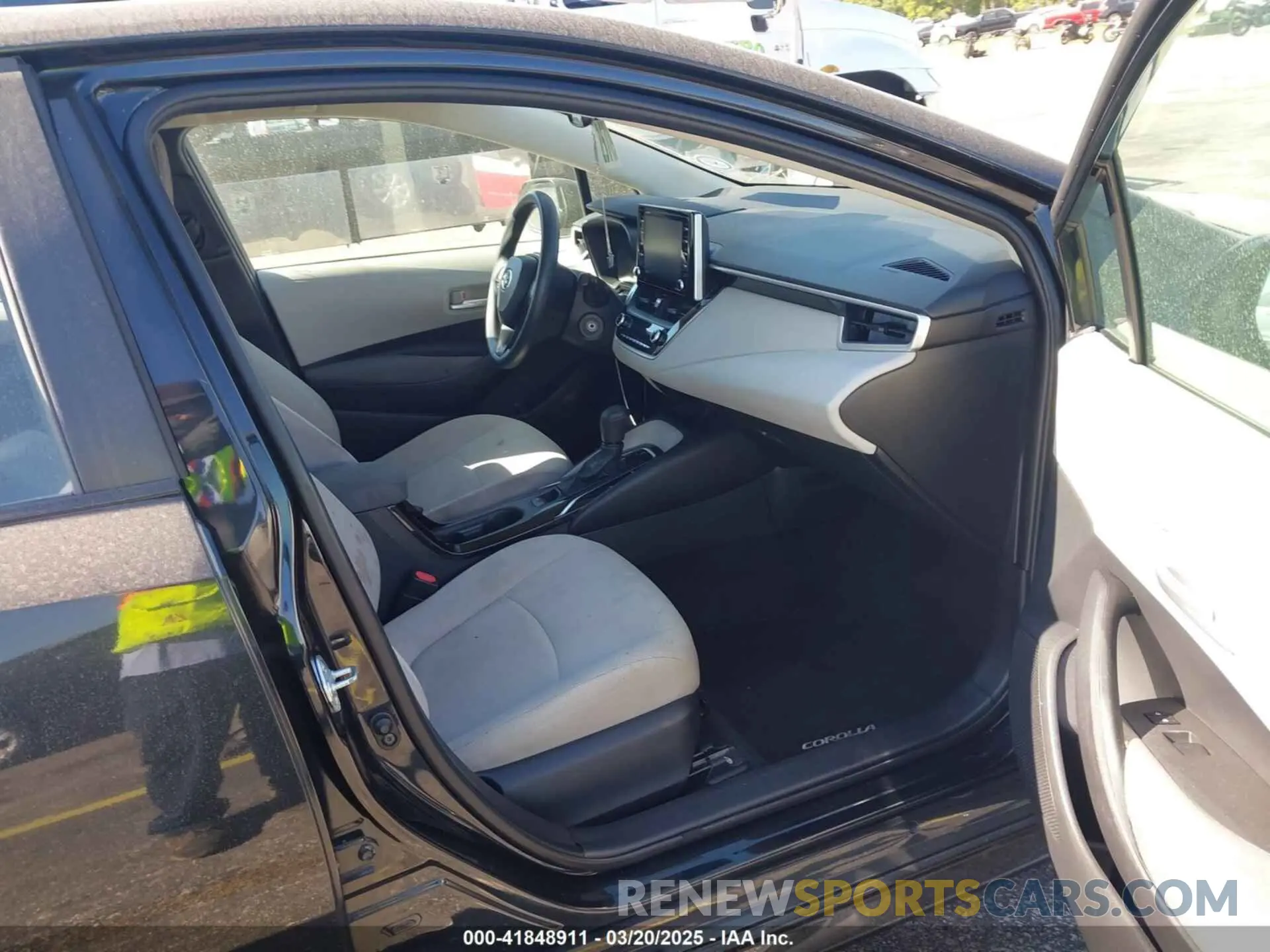 5 Photograph of a damaged car 5YFEPMAE7MP206236 TOYOTA COROLLA 2021