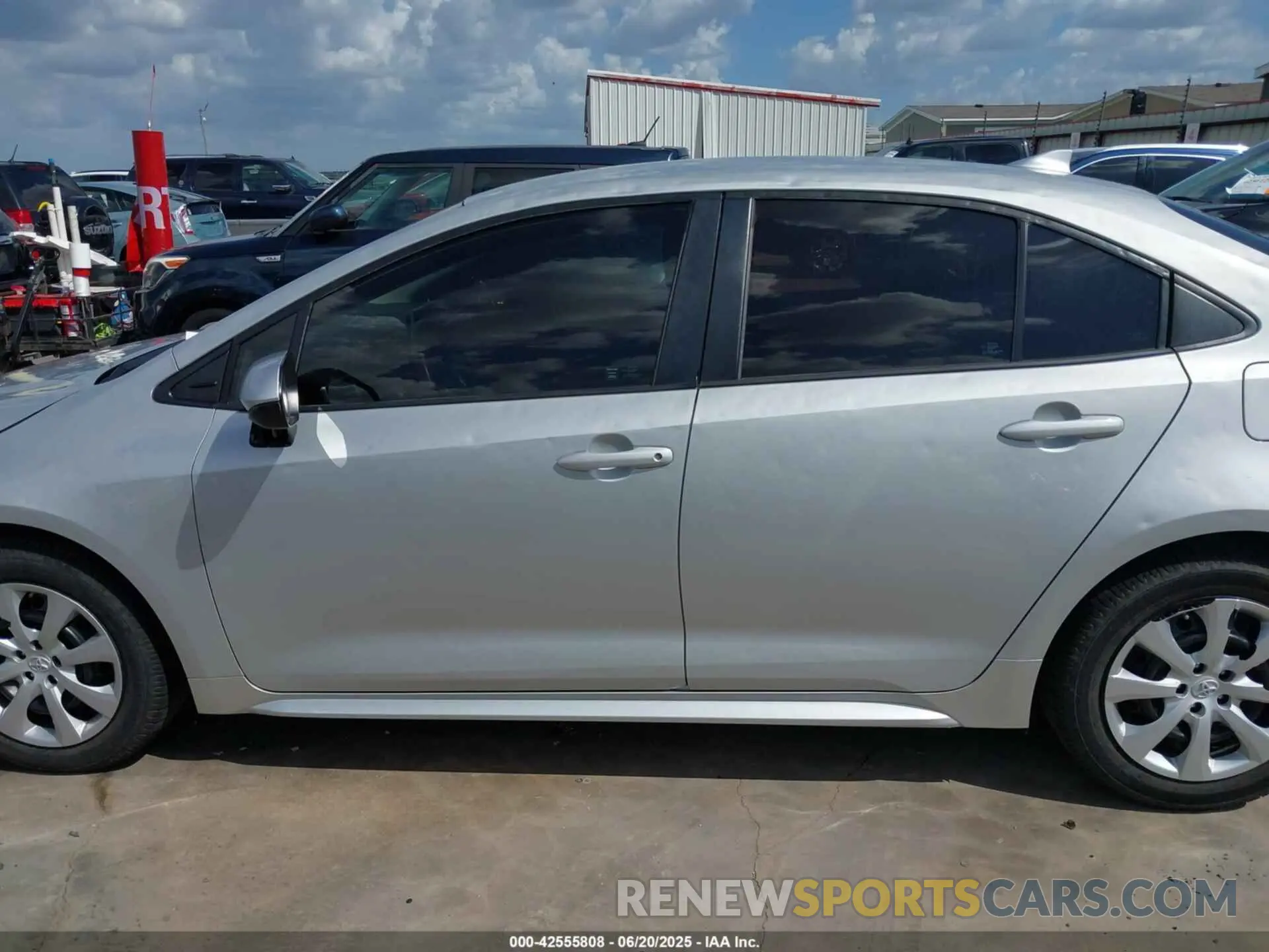 14 Photograph of a damaged car 5YFEPMAE7MP207225 TOYOTA COROLLA 2021