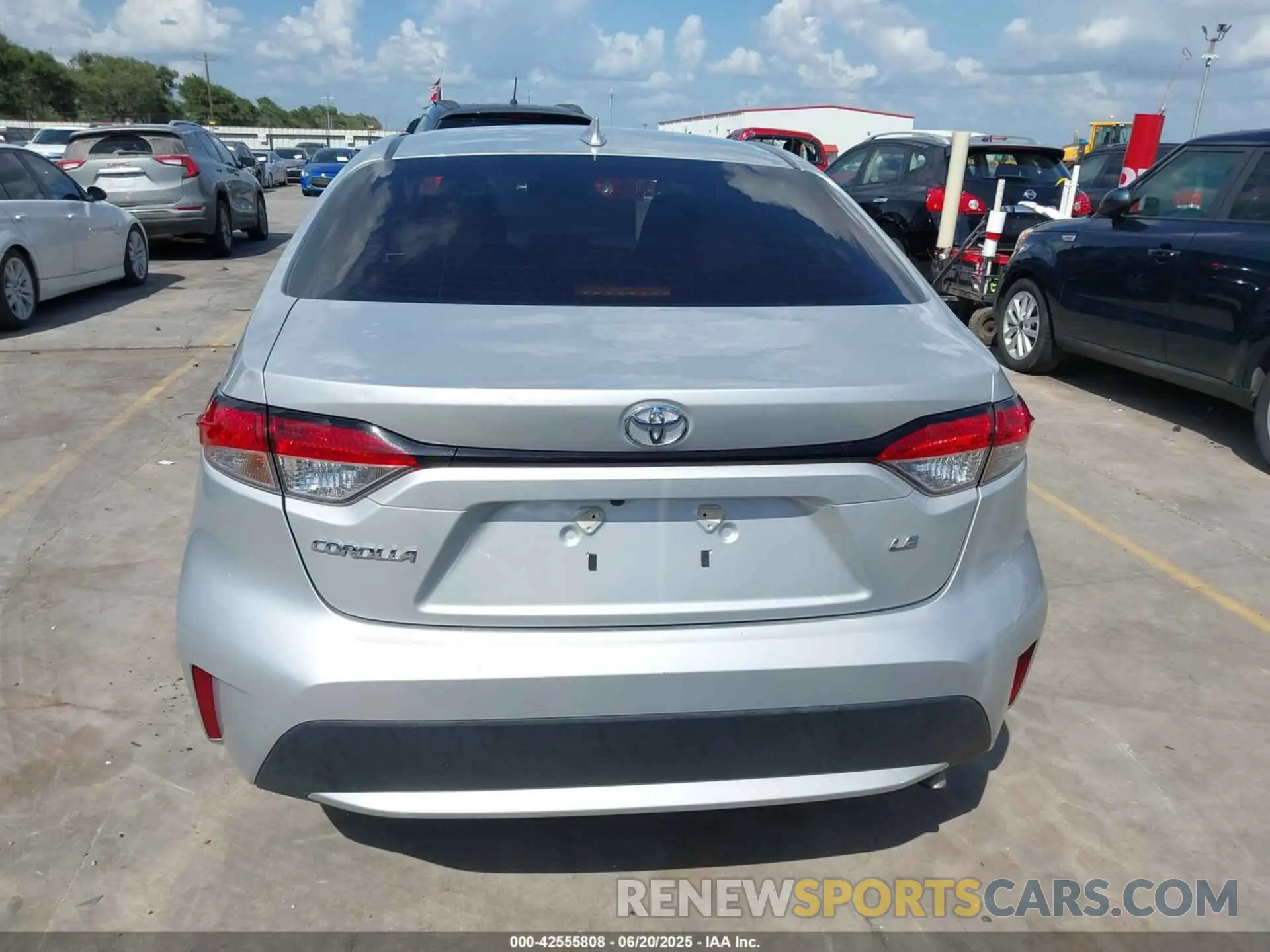 16 Photograph of a damaged car 5YFEPMAE7MP207225 TOYOTA COROLLA 2021