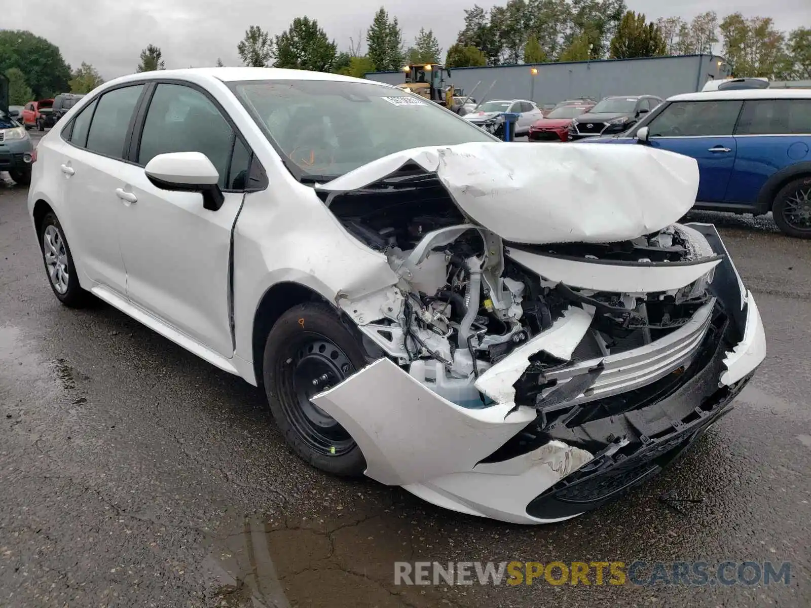 1 Photograph of a damaged car 5YFEPMAE7MP212926 TOYOTA COROLLA 2021