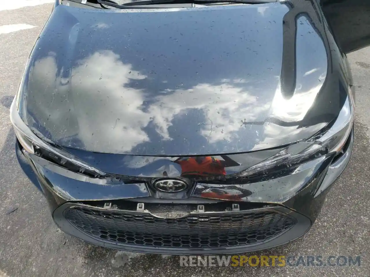 7 Photograph of a damaged car 5YFEPMAE7MP217415 TOYOTA COROLLA 2021