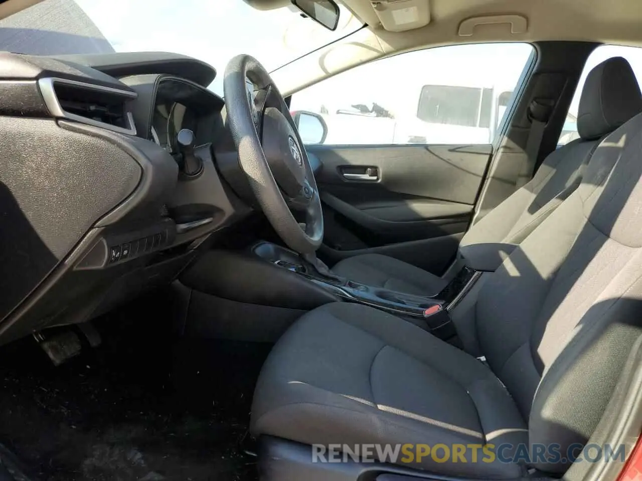 7 Photograph of a damaged car 5YFEPMAE7MP219018 TOYOTA COROLLA 2021