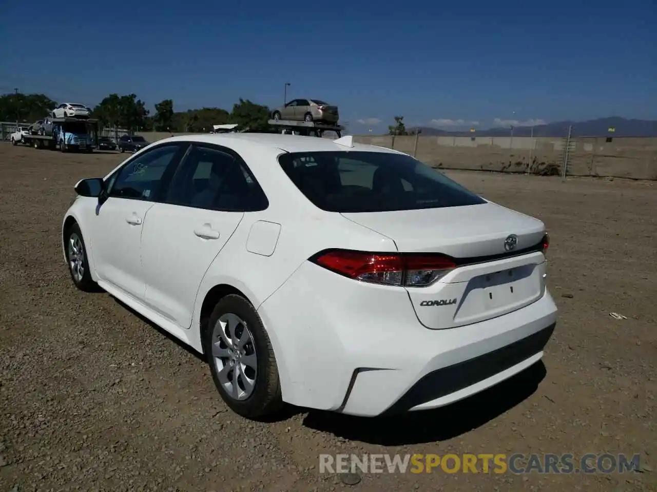 3 Photograph of a damaged car 5YFEPMAE7MP224624 TOYOTA COROLLA 2021