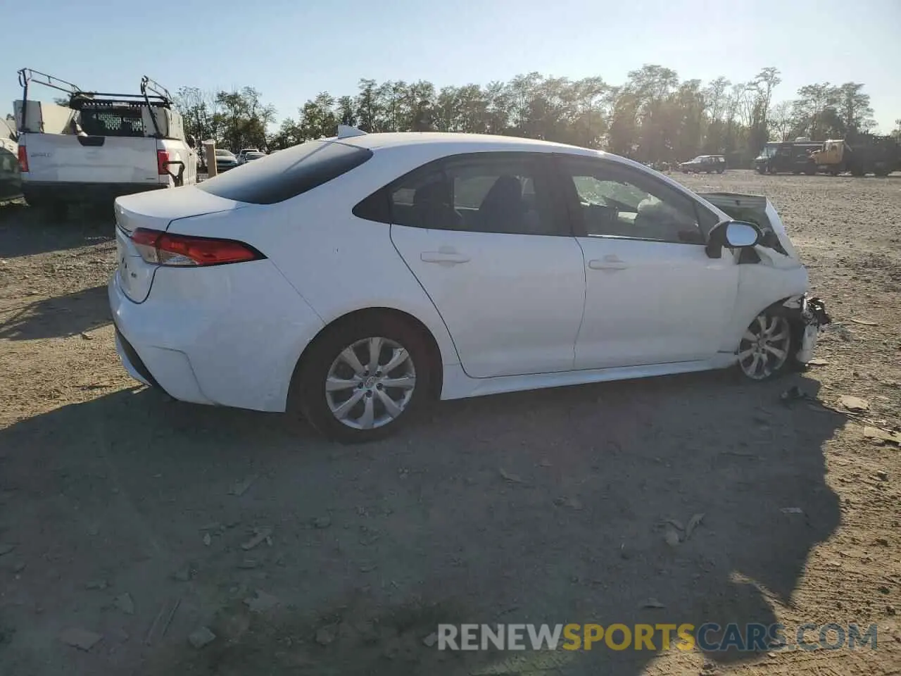 3 Photograph of a damaged car 5YFEPMAE7MP232965 TOYOTA COROLLA 2021