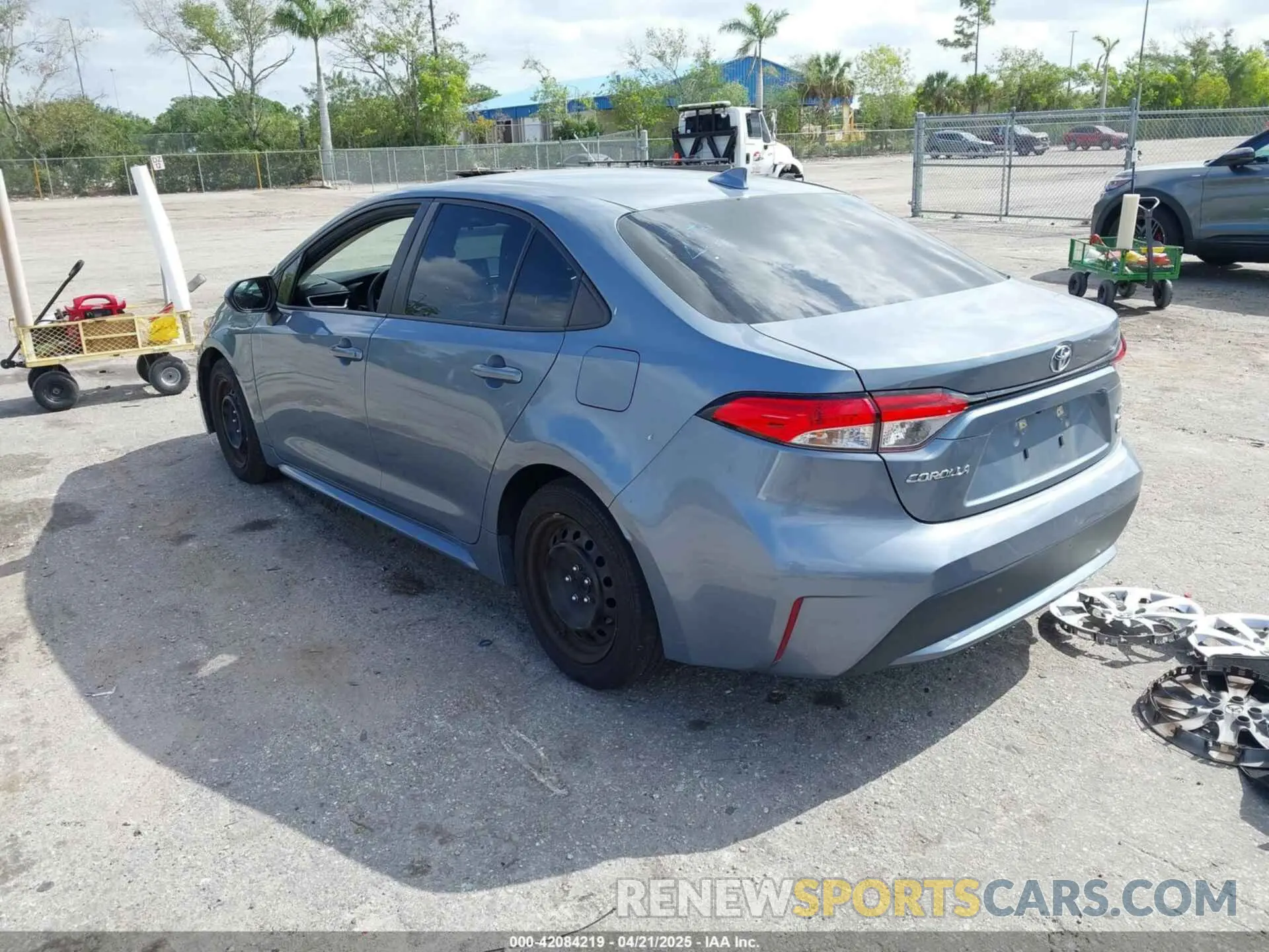 3 Photograph of a damaged car 5YFEPMAE7MP234215 TOYOTA COROLLA 2021