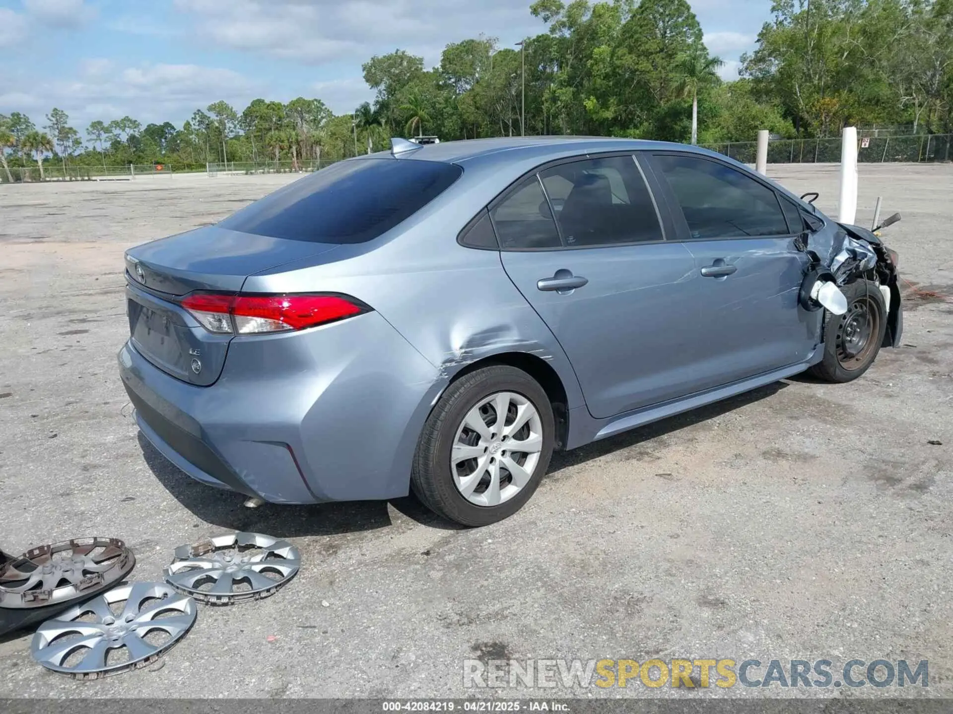 4 Photograph of a damaged car 5YFEPMAE7MP234215 TOYOTA COROLLA 2021