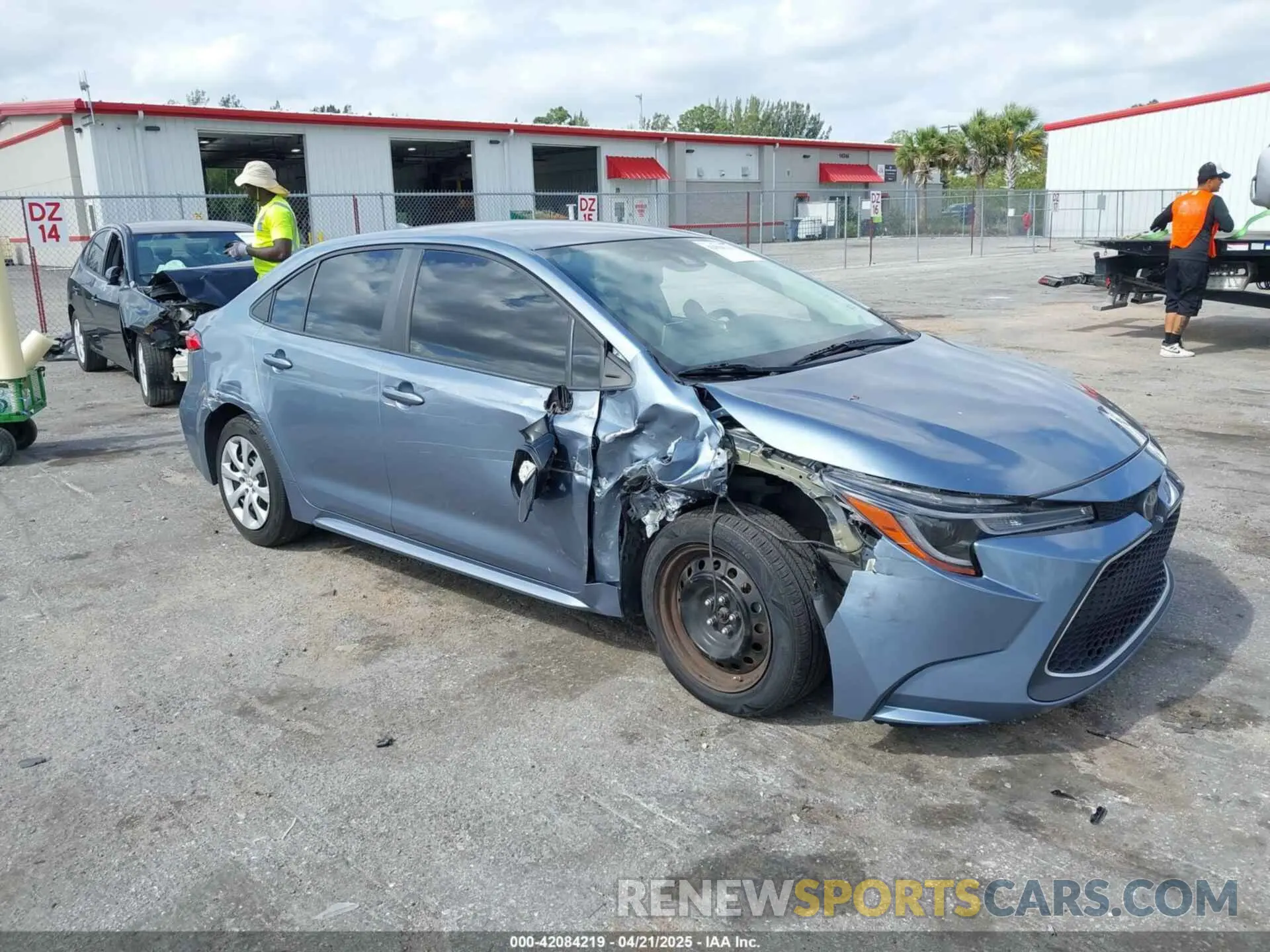 6 Photograph of a damaged car 5YFEPMAE7MP234215 TOYOTA COROLLA 2021