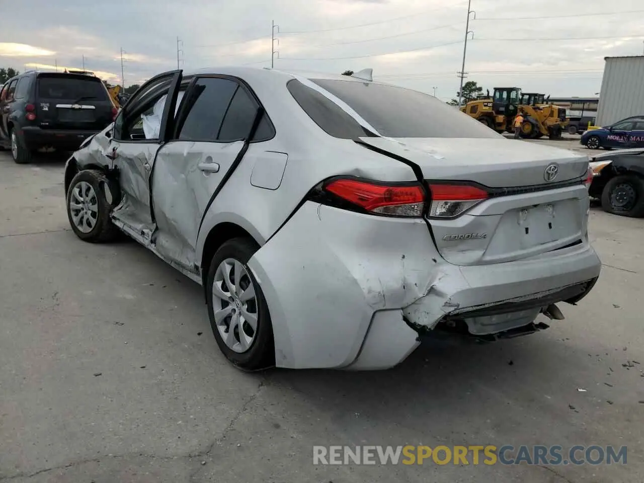 3 Photograph of a damaged car 5YFEPMAE7MP235218 TOYOTA COROLLA 2021