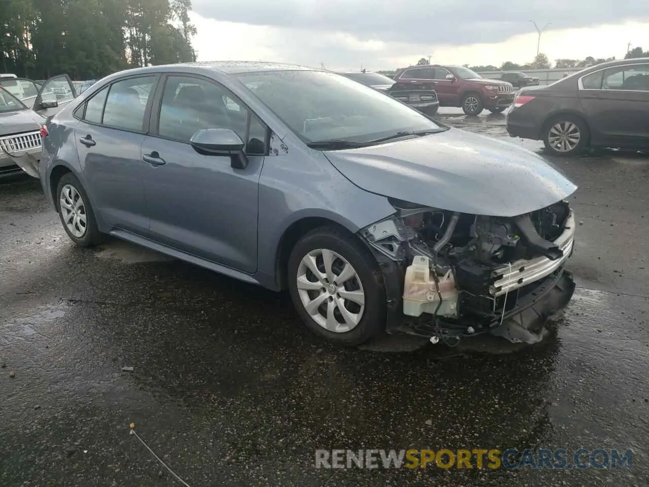 4 Photograph of a damaged car 5YFEPMAE7MP240385 TOYOTA COROLLA 2021