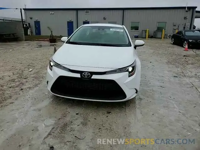 13 Photograph of a damaged car 5YFEPMAE7MP251287 TOYOTA COROLLA 2021