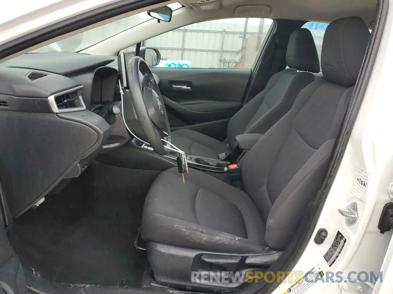 7 Photograph of a damaged car 5YFEPMAE7MP251287 TOYOTA COROLLA 2021