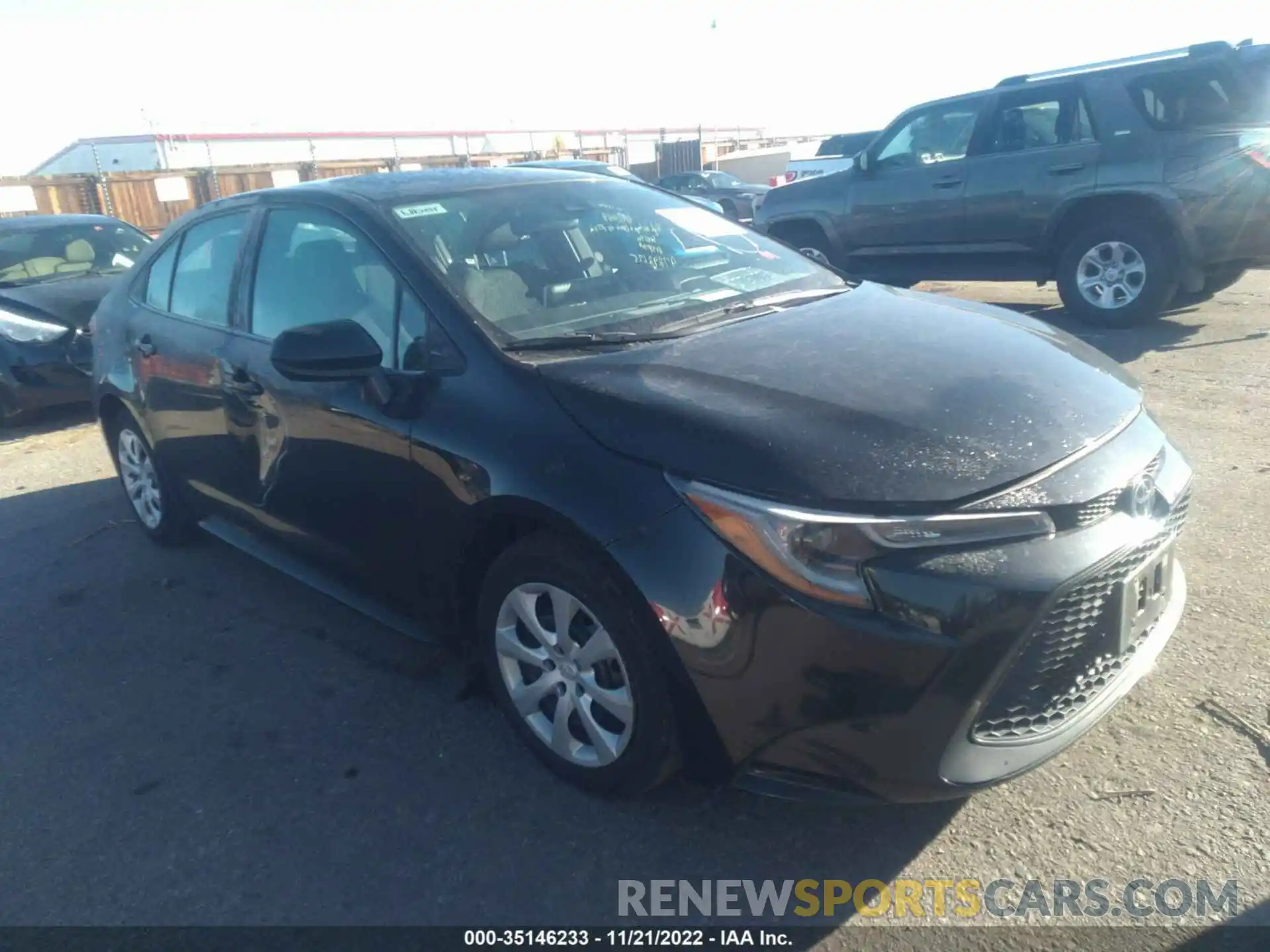 1 Photograph of a damaged car 5YFEPMAE7MP252133 TOYOTA COROLLA 2021