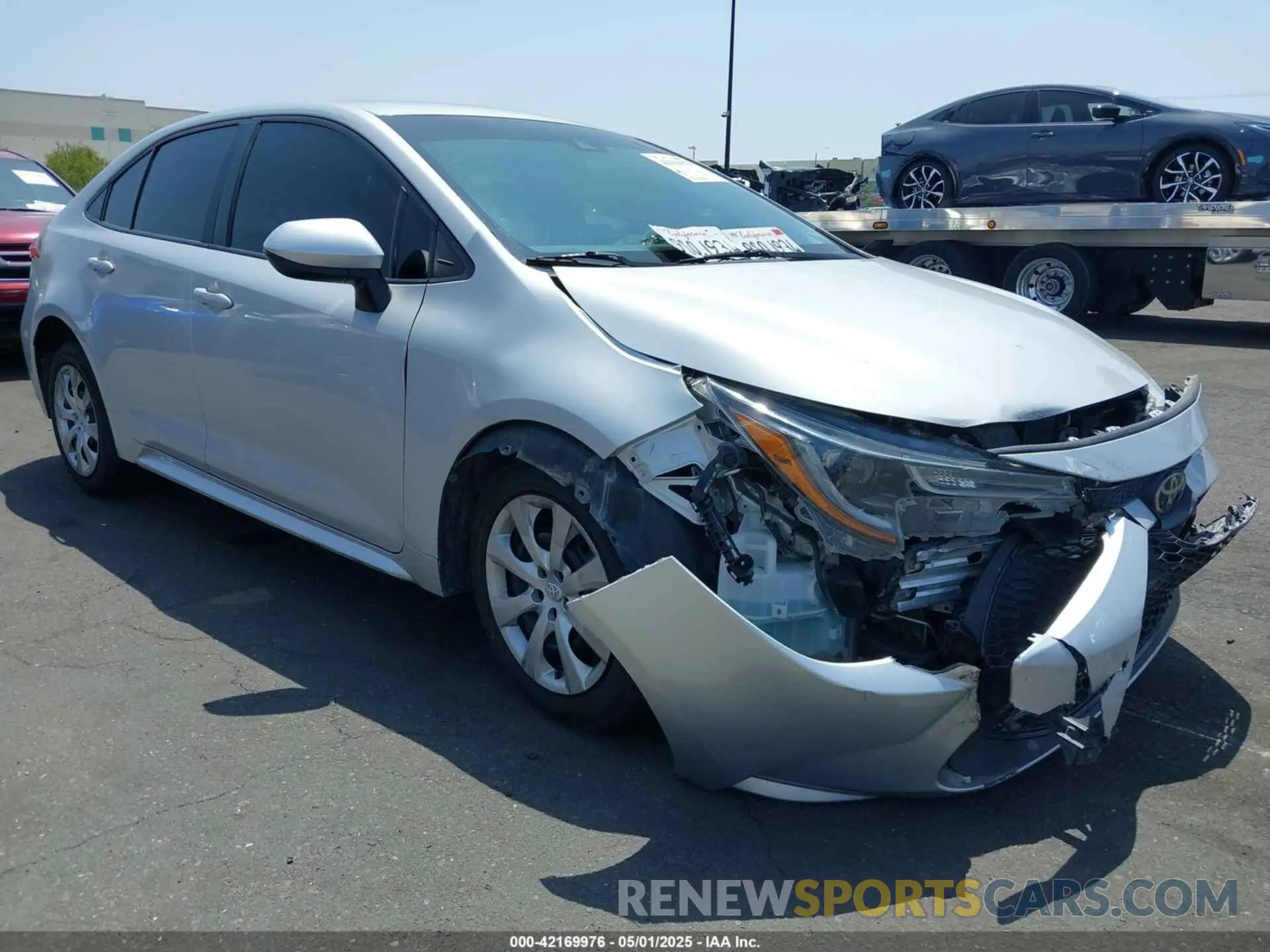 1 Photograph of a damaged car 5YFEPMAE7MP252696 TOYOTA COROLLA 2021