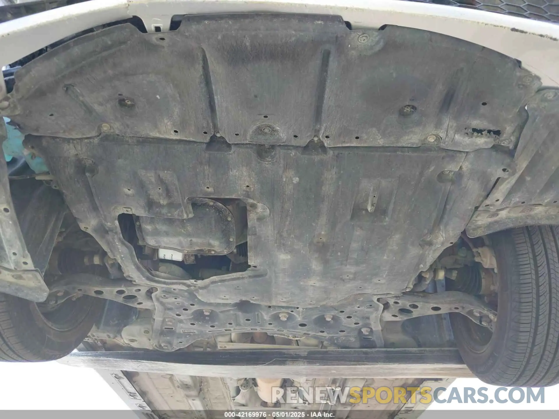 17 Photograph of a damaged car 5YFEPMAE7MP252696 TOYOTA COROLLA 2021