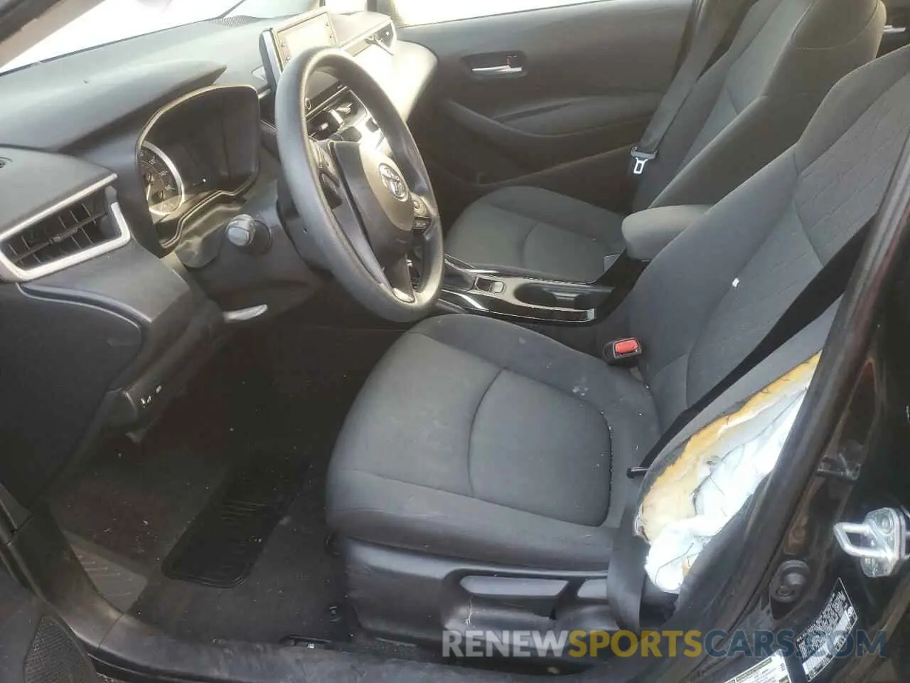 7 Photograph of a damaged car 5YFEPMAE7MP256392 TOYOTA COROLLA 2021