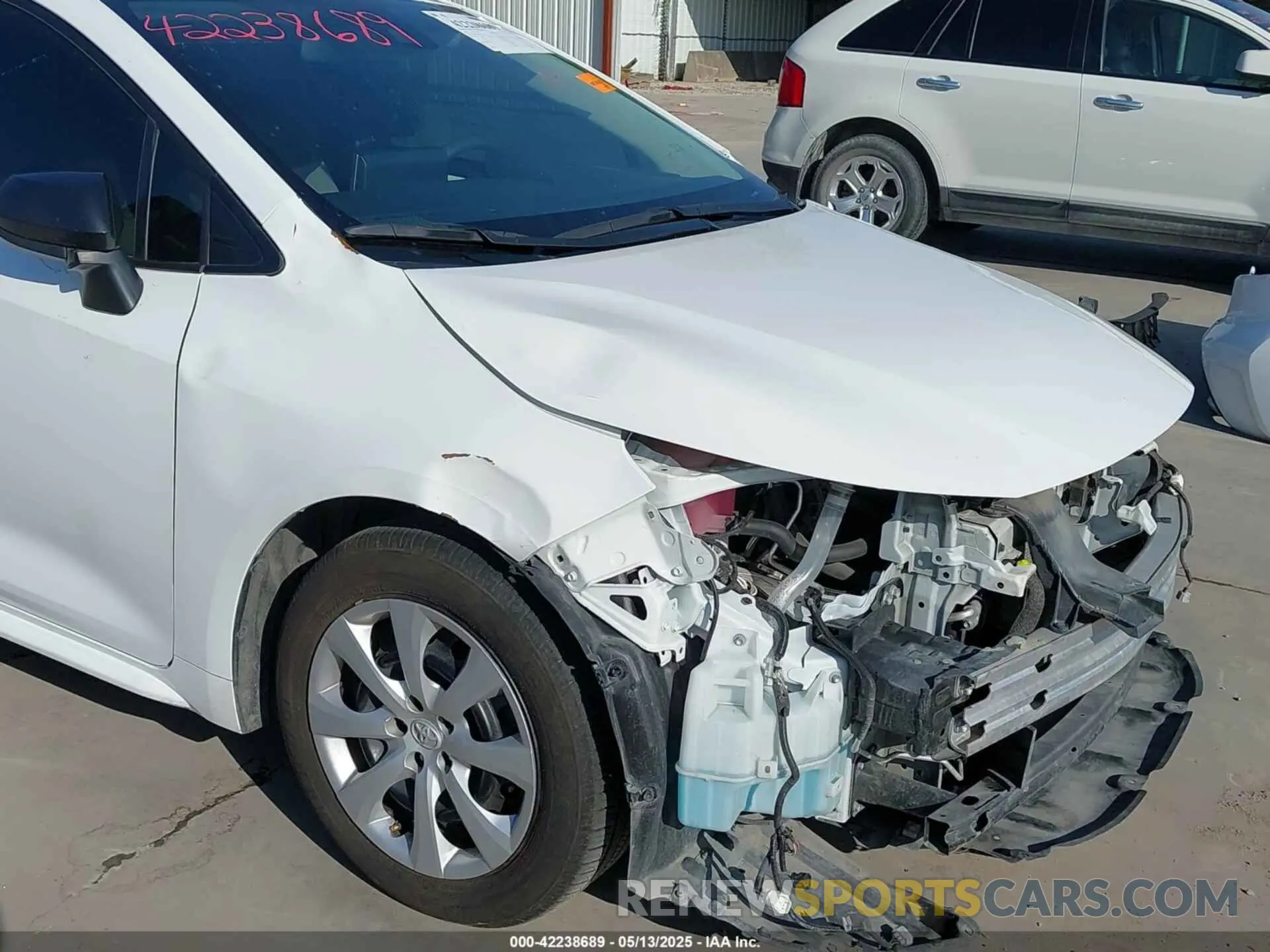 21 Photograph of a damaged car 5YFEPMAE8MP150338 TOYOTA COROLLA 2021