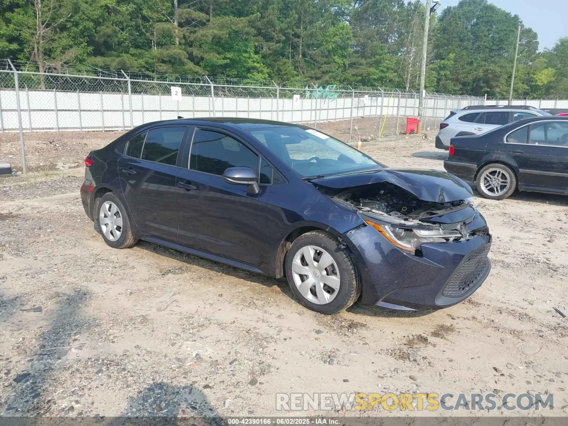1 Photograph of a damaged car 5YFEPMAE8MP159427 TOYOTA COROLLA 2021