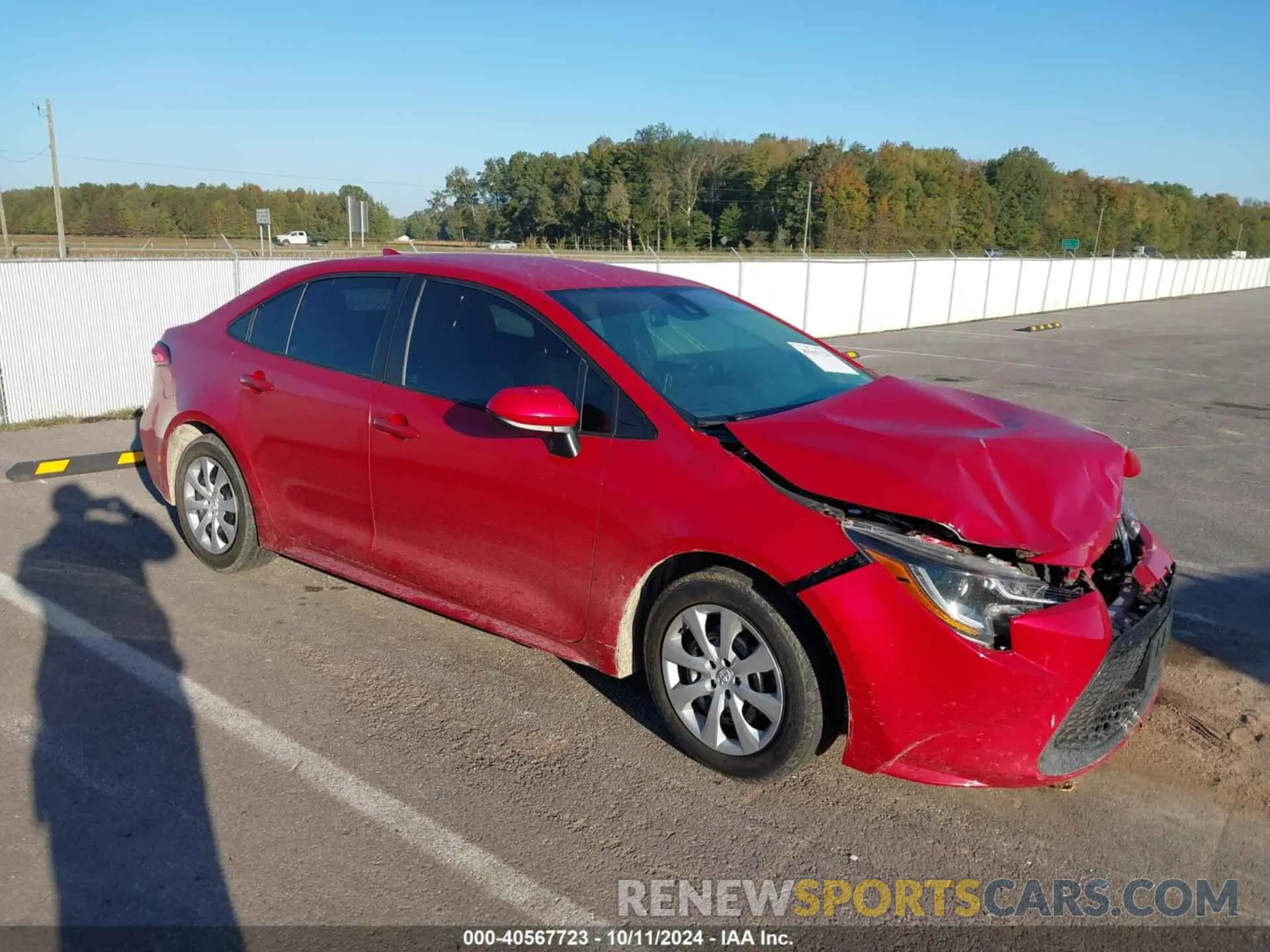 1 Photograph of a damaged car 5YFEPMAE8MP159931 TOYOTA COROLLA 2021