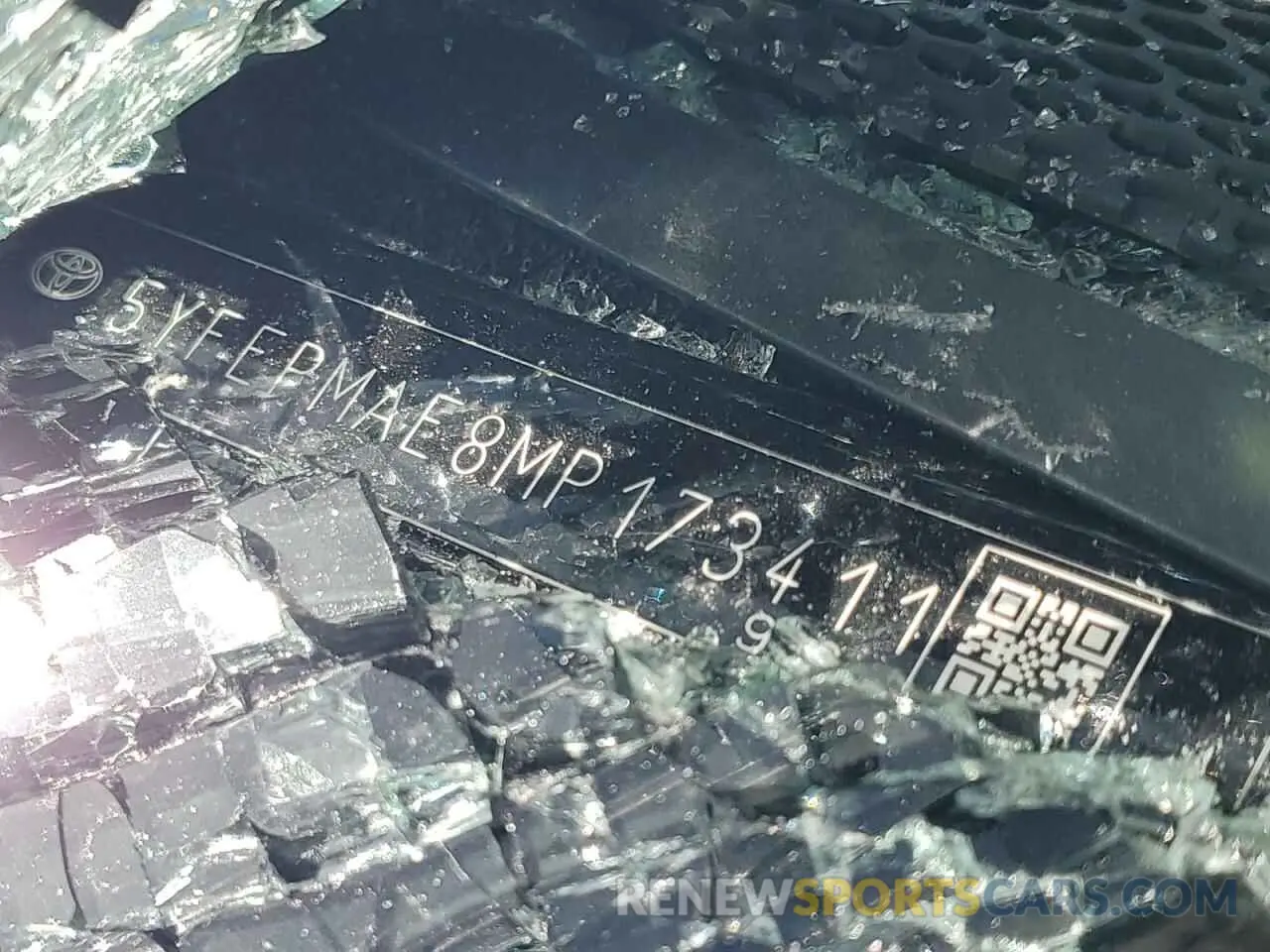 12 Photograph of a damaged car 5YFEPMAE8MP173411 TOYOTA COROLLA 2021