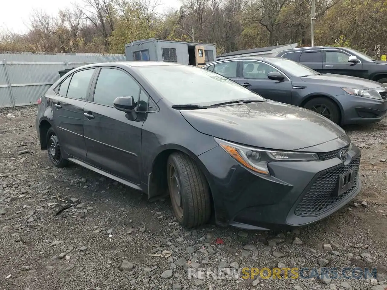 4 Photograph of a damaged car 5YFEPMAE8MP174686 TOYOTA COROLLA 2021