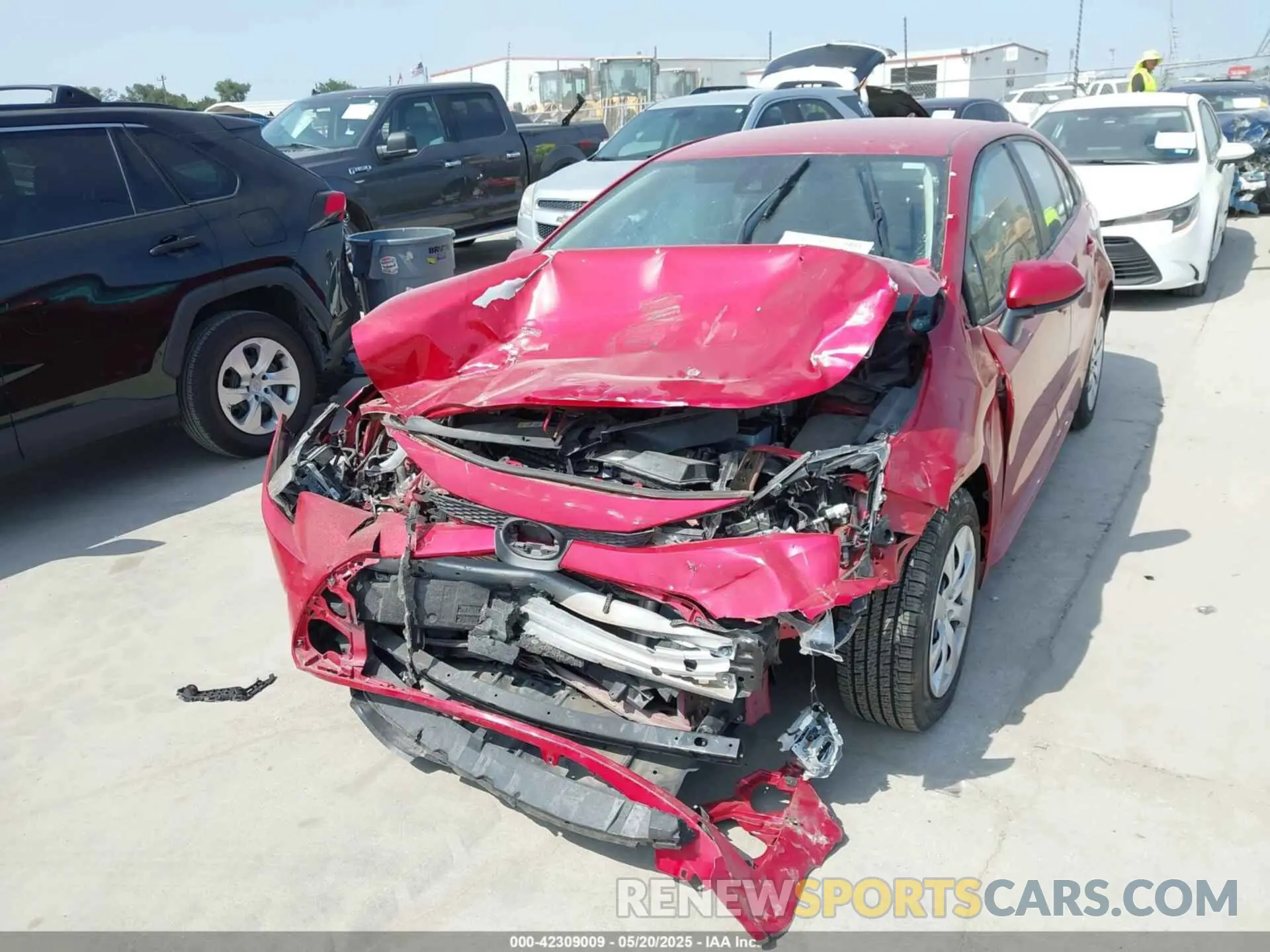 2 Photograph of a damaged car 5YFEPMAE8MP175305 TOYOTA COROLLA 2021