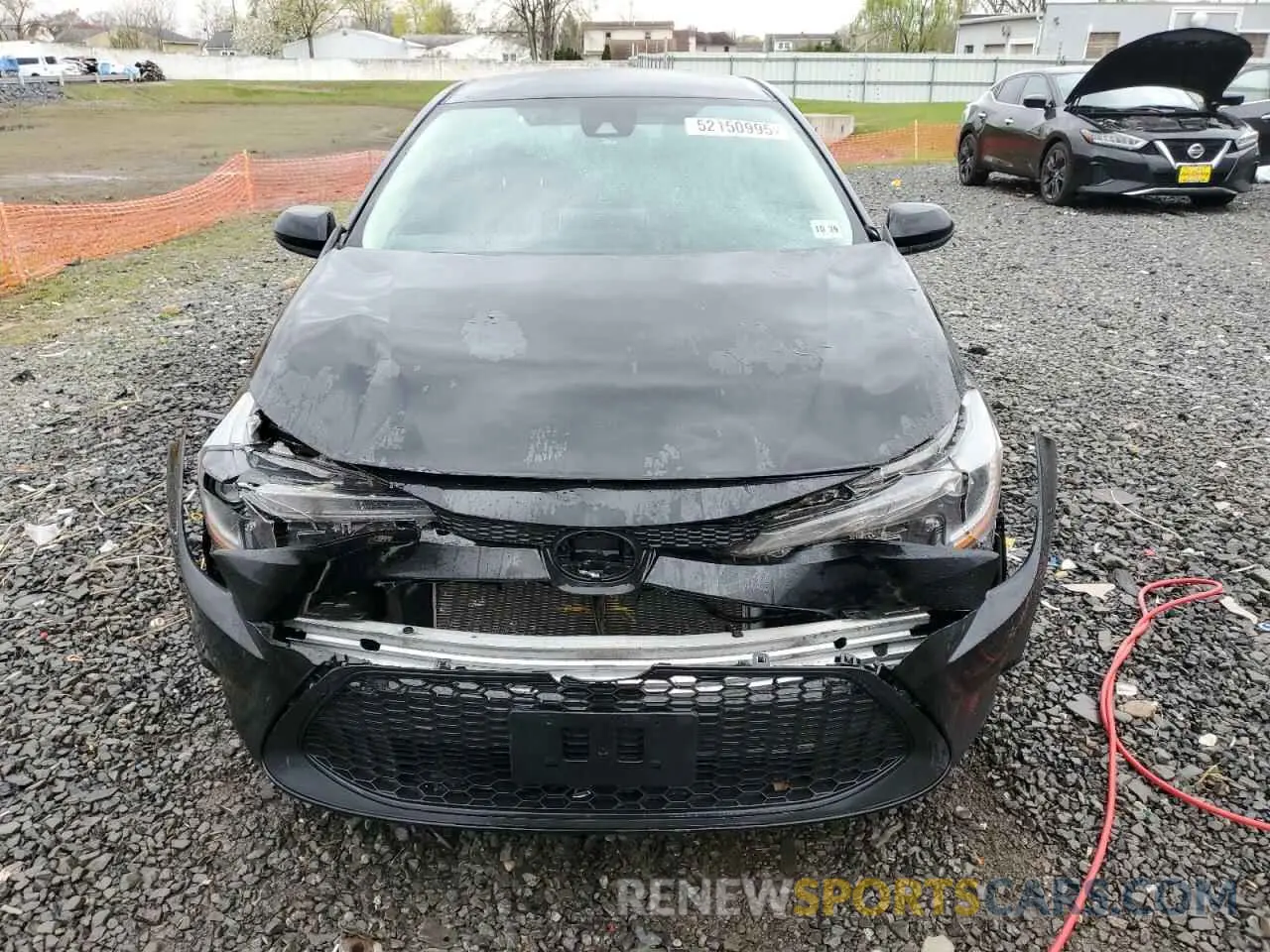 5 Photograph of a damaged car 5YFEPMAE8MP176678 TOYOTA COROLLA 2021