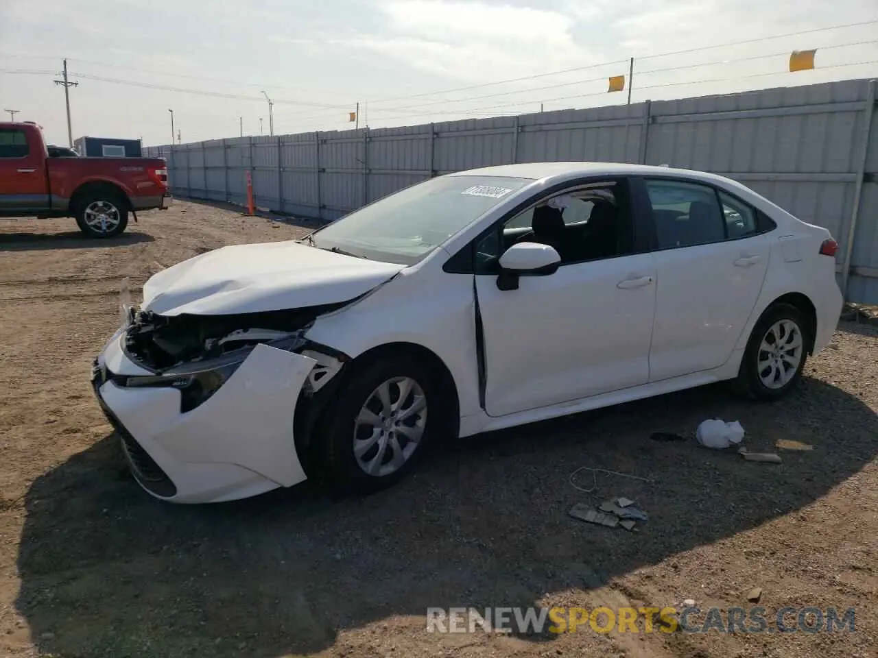 1 Photograph of a damaged car 5YFEPMAE8MP180567 TOYOTA COROLLA 2021