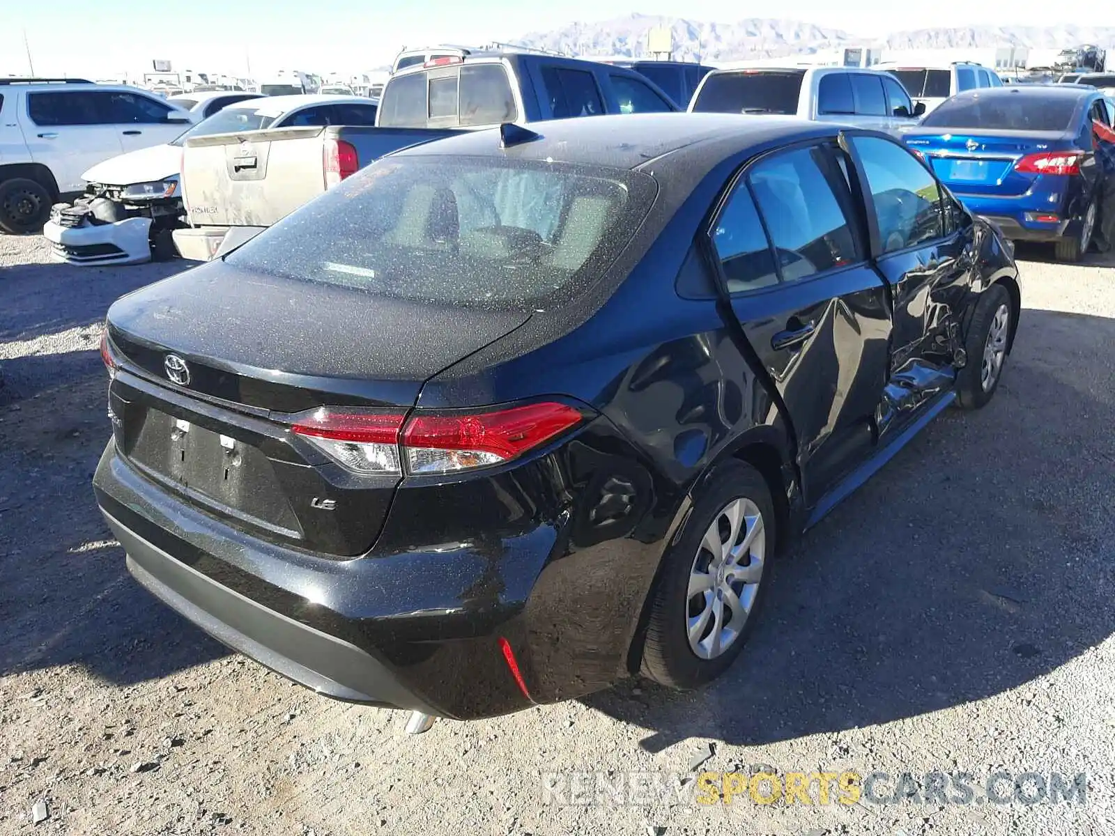 4 Photograph of a damaged car 5YFEPMAE8MP181301 TOYOTA COROLLA 2021