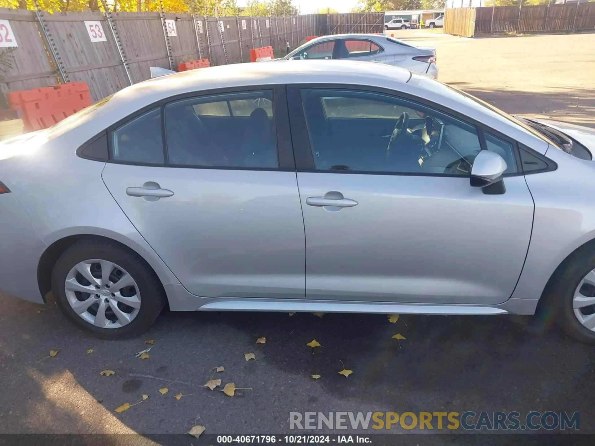 13 Photograph of a damaged car 5YFEPMAE8MP183923 TOYOTA COROLLA 2021