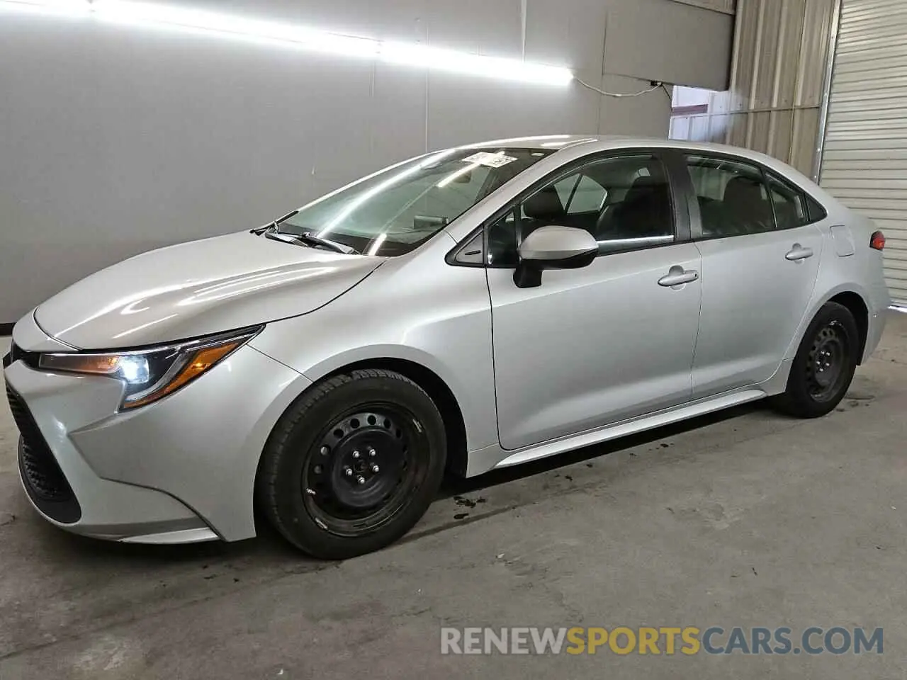 1 Photograph of a damaged car 5YFEPMAE8MP184649 TOYOTA COROLLA 2021