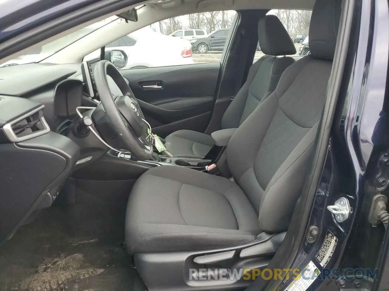 7 Photograph of a damaged car 5YFEPMAE8MP185378 TOYOTA COROLLA 2021