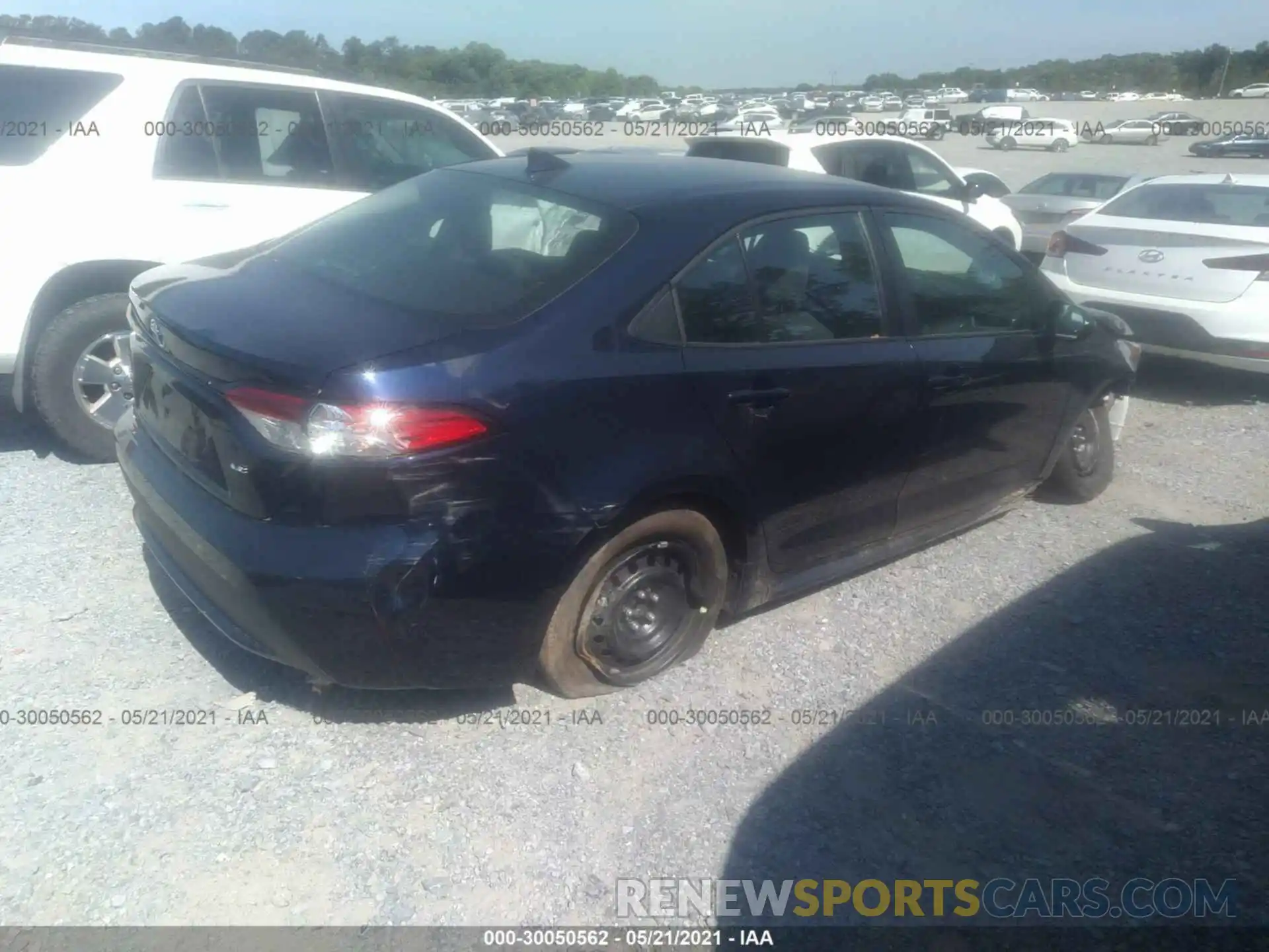 4 Photograph of a damaged car 5YFEPMAE8MP189110 TOYOTA COROLLA 2021