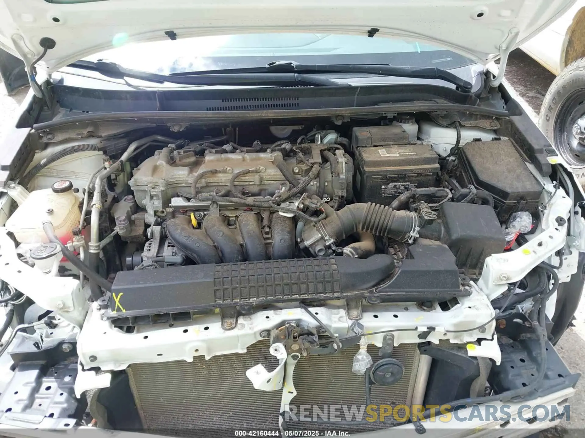 10 Photograph of a damaged car 5YFEPMAE8MP189530 TOYOTA COROLLA 2021
