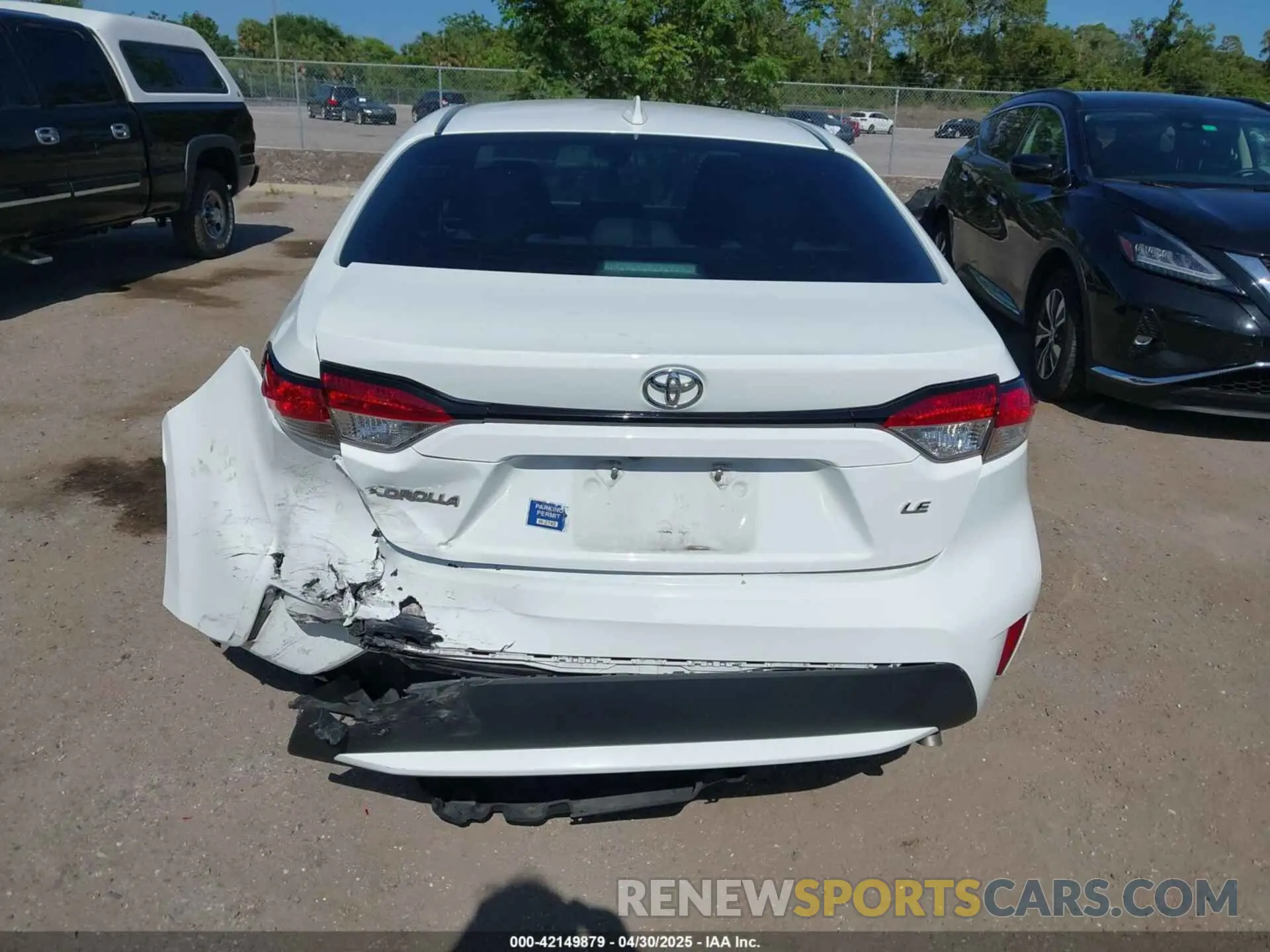 16 Photograph of a damaged car 5YFEPMAE8MP195523 TOYOTA COROLLA 2021