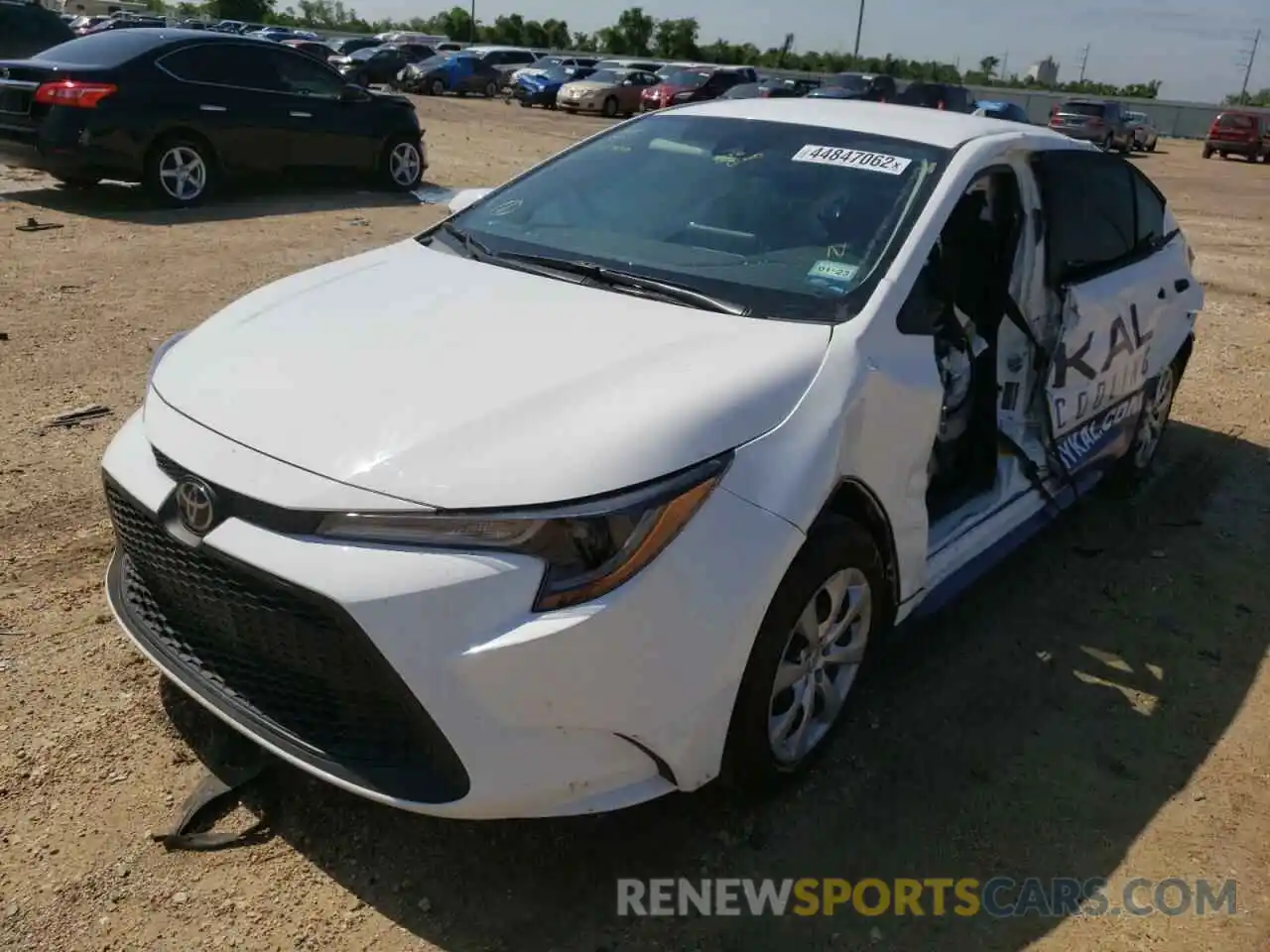 2 Photograph of a damaged car 5YFEPMAE8MP196526 TOYOTA COROLLA 2021