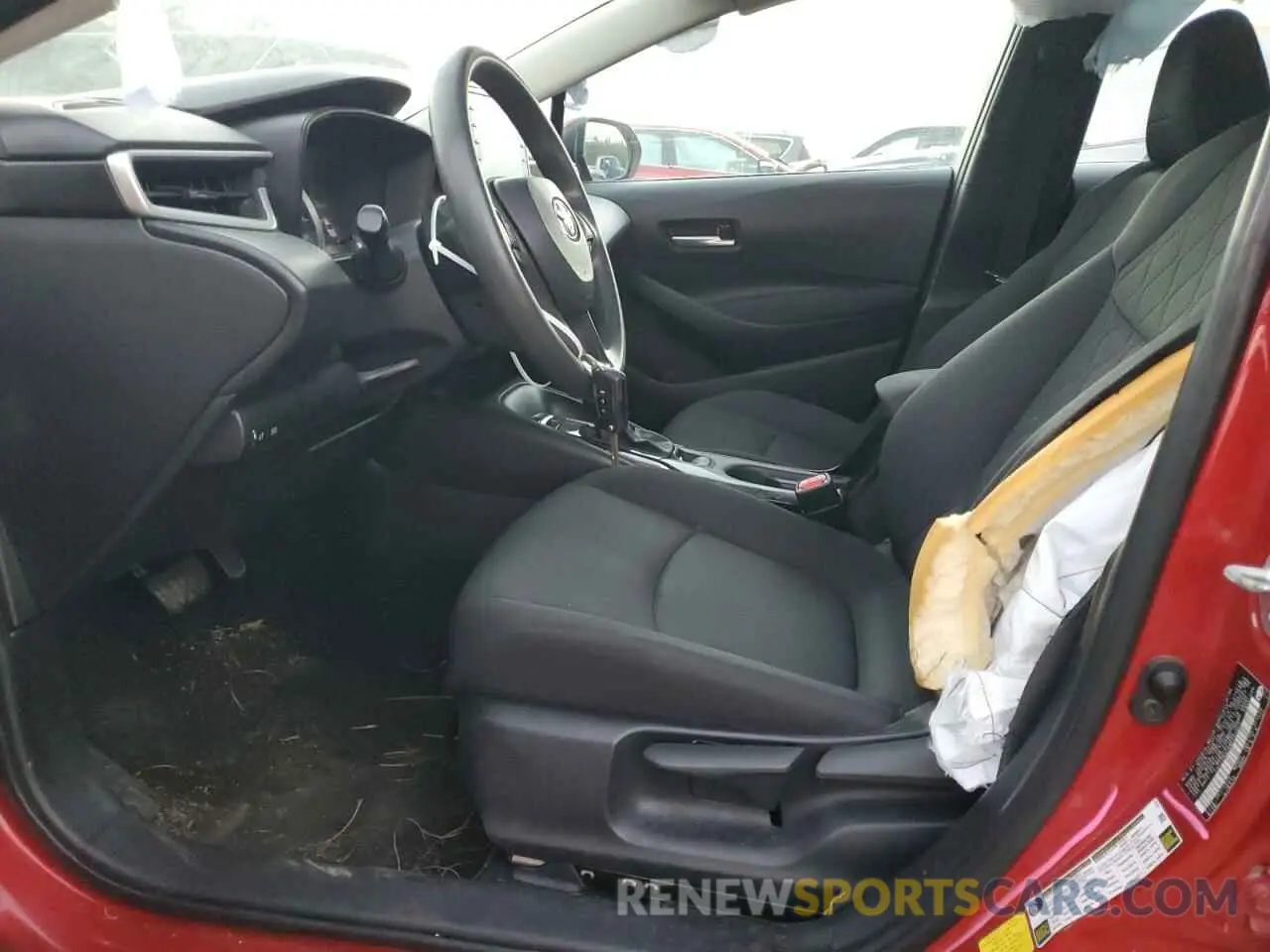 7 Photograph of a damaged car 5YFEPMAE8MP203023 TOYOTA COROLLA 2021