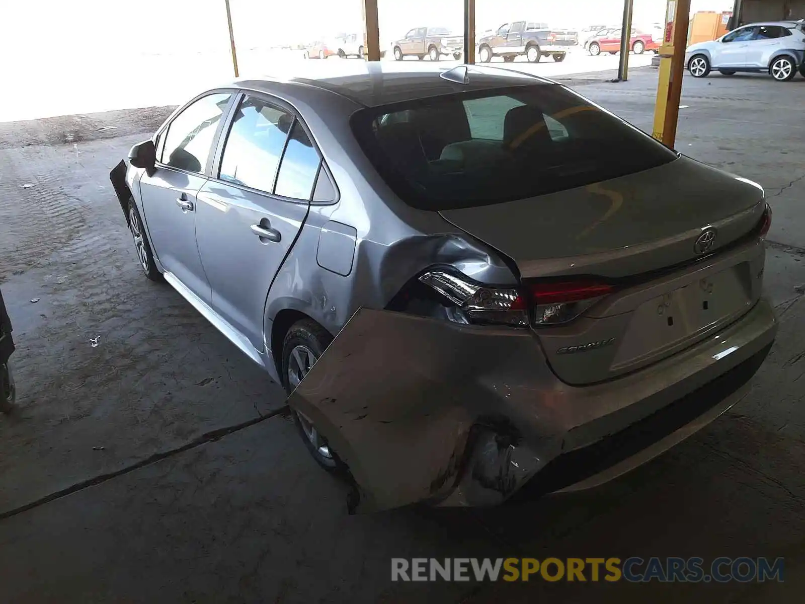 3 Photograph of a damaged car 5YFEPMAE8MP204513 TOYOTA COROLLA 2021