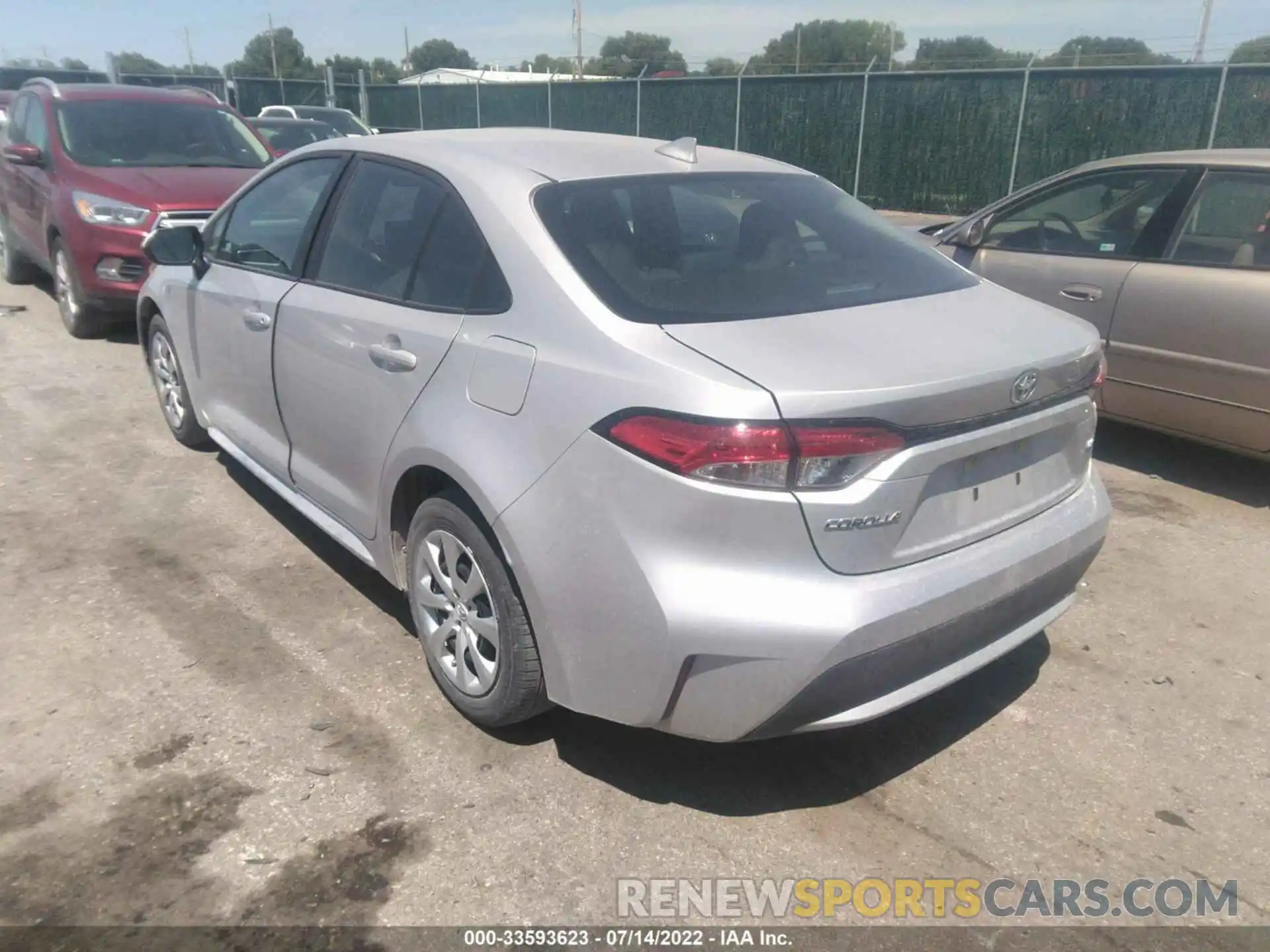 3 Photograph of a damaged car 5YFEPMAE8MP214765 TOYOTA COROLLA 2021