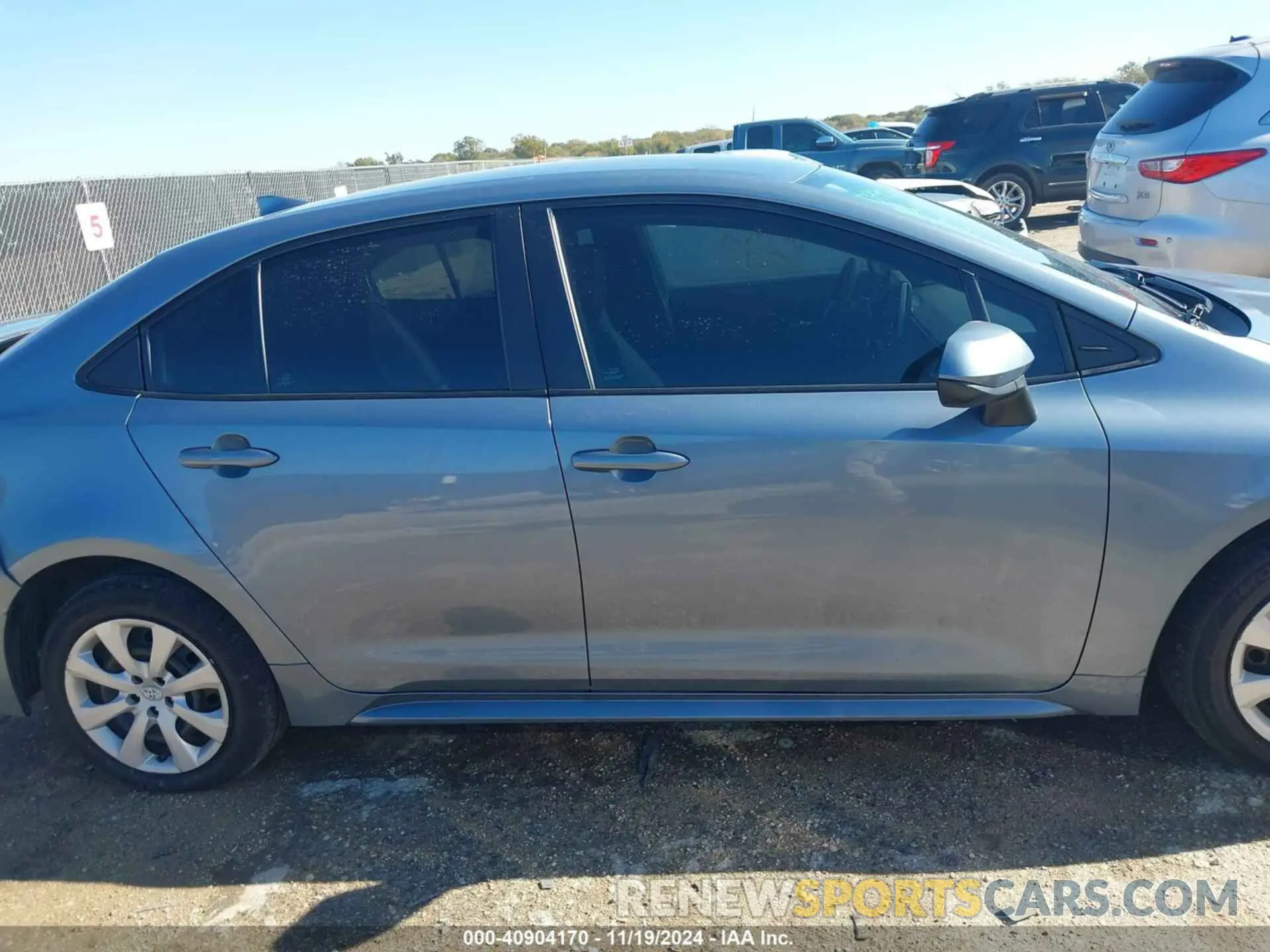 13 Photograph of a damaged car 5YFEPMAE8MP219089 TOYOTA COROLLA 2021