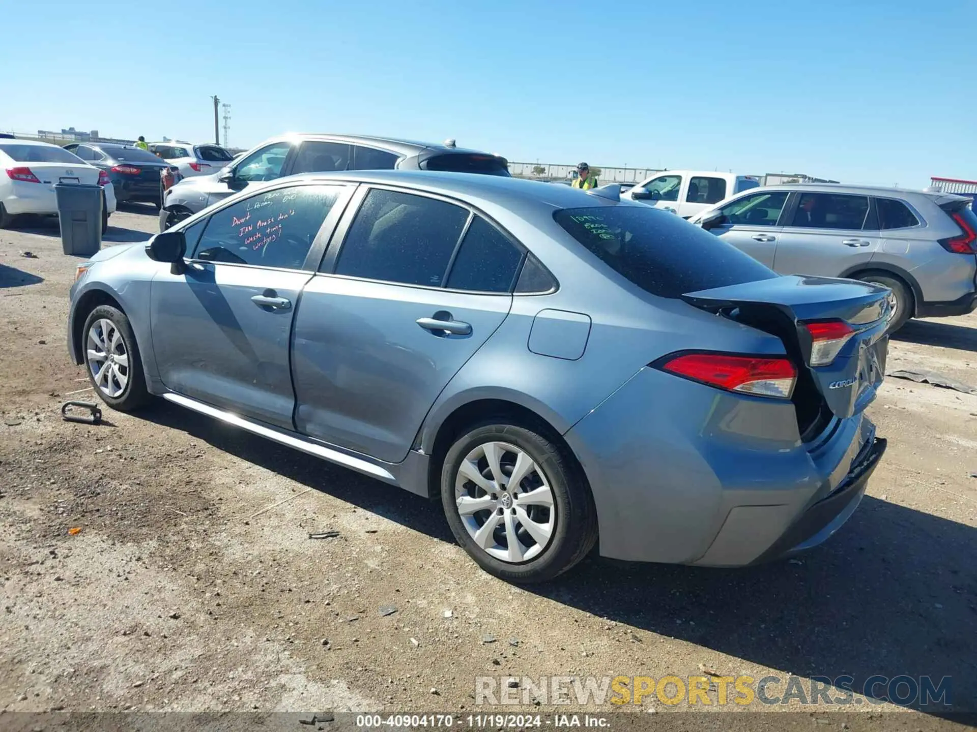3 Photograph of a damaged car 5YFEPMAE8MP219089 TOYOTA COROLLA 2021