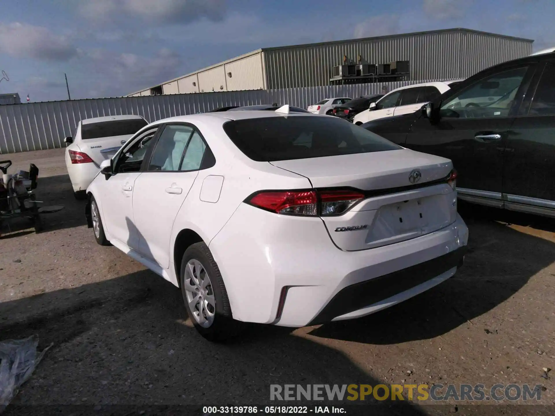 3 Photograph of a damaged car 5YFEPMAE8MP219626 TOYOTA COROLLA 2021