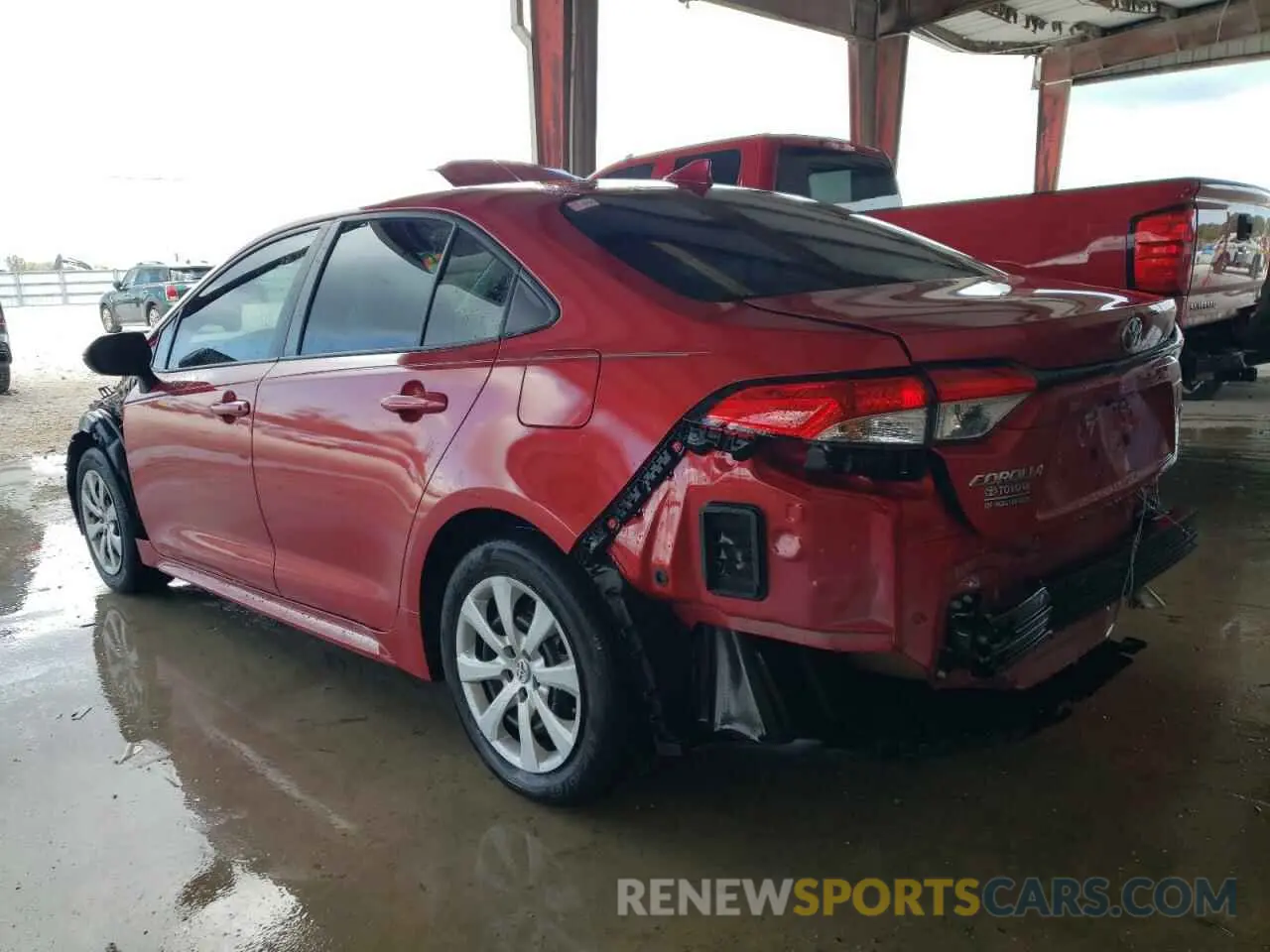 2 Photograph of a damaged car 5YFEPMAE8MP220825 TOYOTA COROLLA 2021