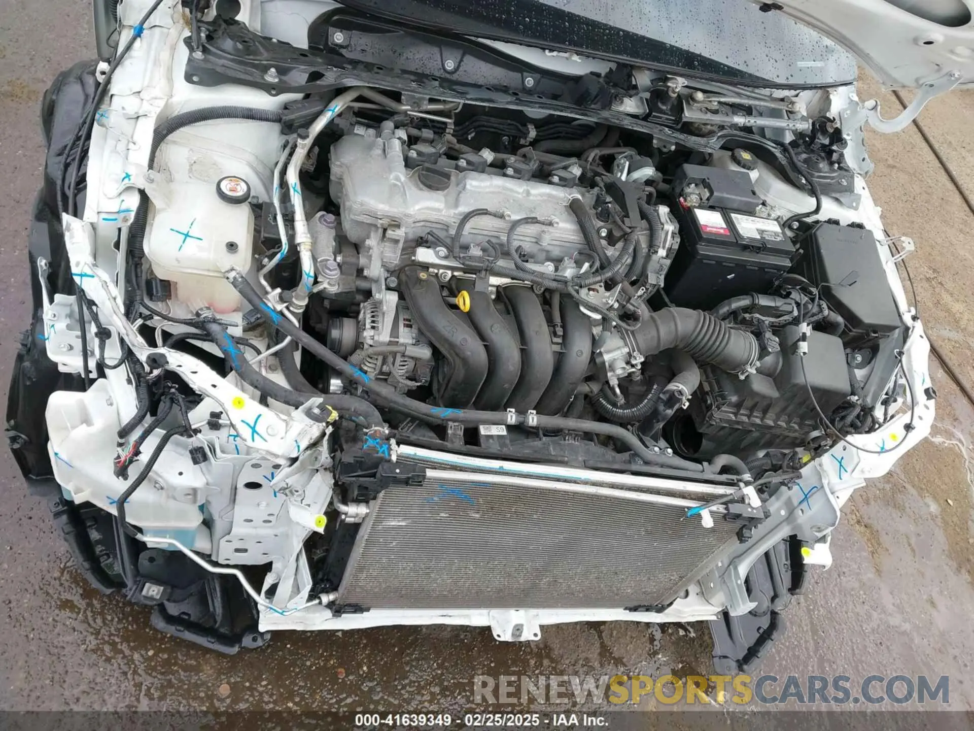 10 Photograph of a damaged car 5YFEPMAE8MP222820 TOYOTA COROLLA 2021