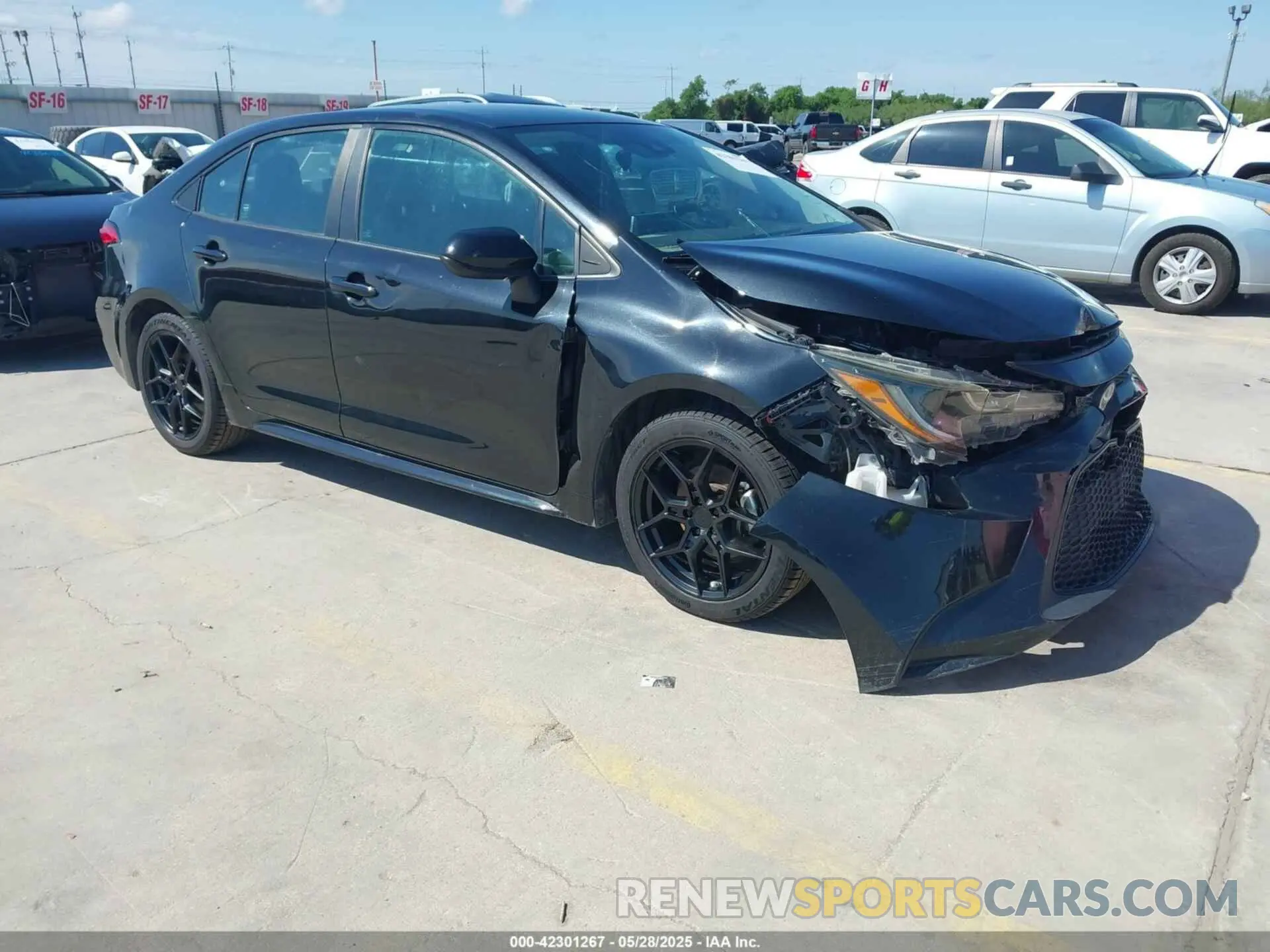 1 Photograph of a damaged car 5YFEPMAE8MP223191 TOYOTA COROLLA 2021