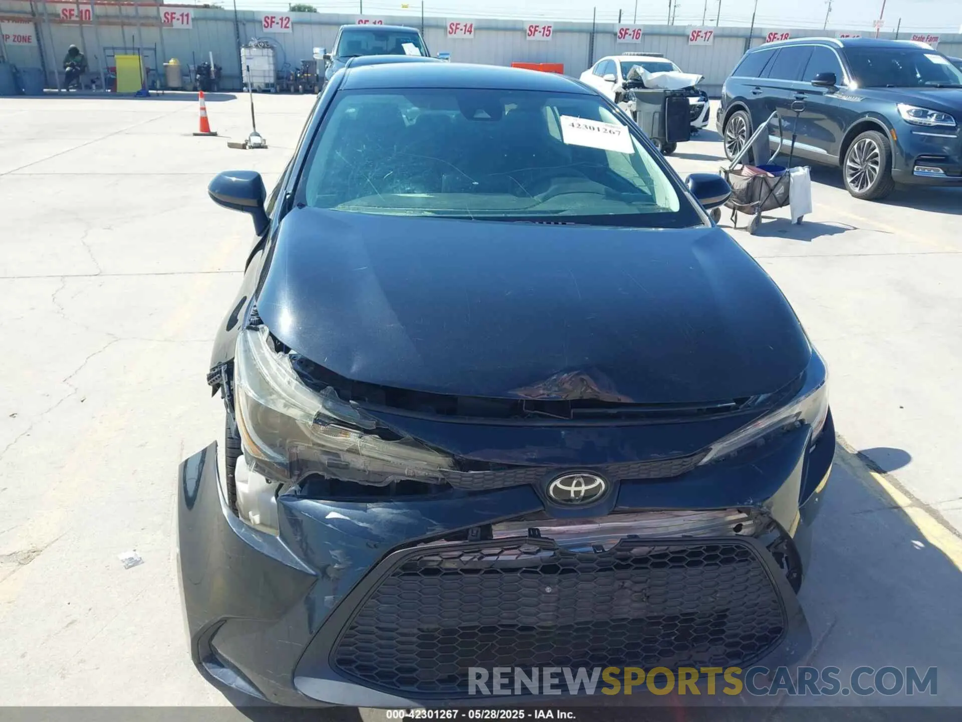 12 Photograph of a damaged car 5YFEPMAE8MP223191 TOYOTA COROLLA 2021