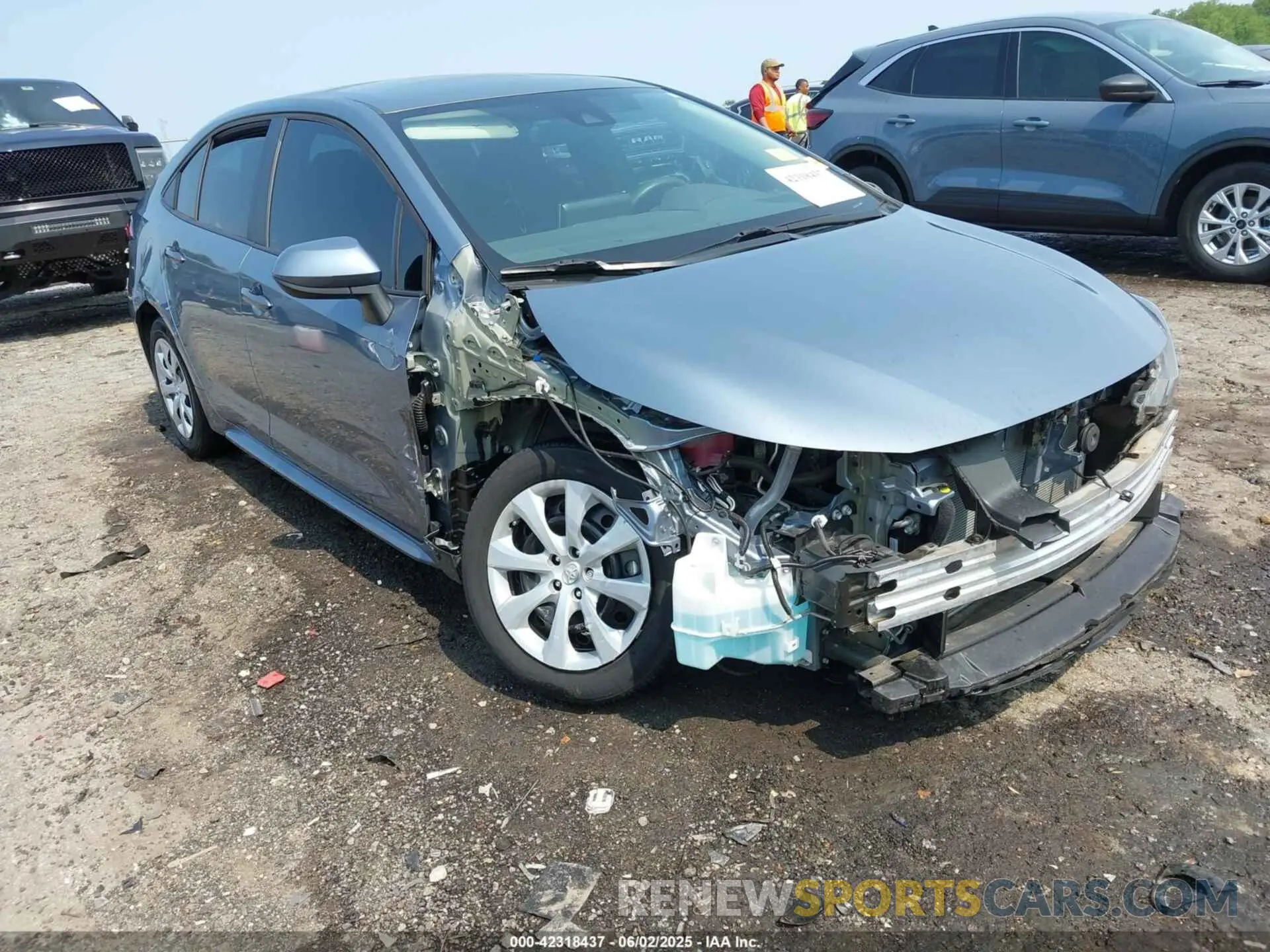 1 Photograph of a damaged car 5YFEPMAE8MP225491 TOYOTA COROLLA 2021
