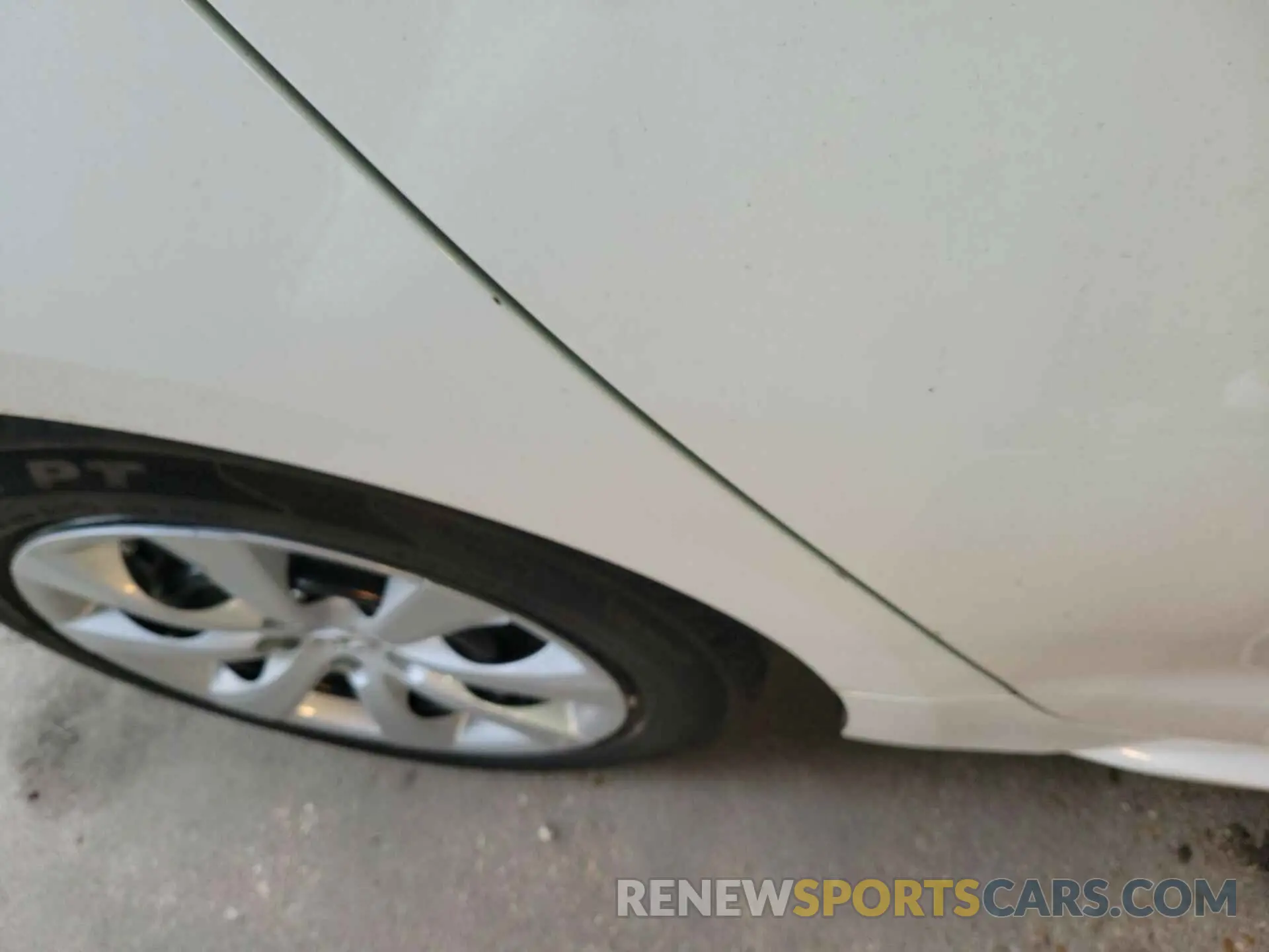 22 Photograph of a damaged car 5YFEPMAE8MP230819 TOYOTA COROLLA 2021
