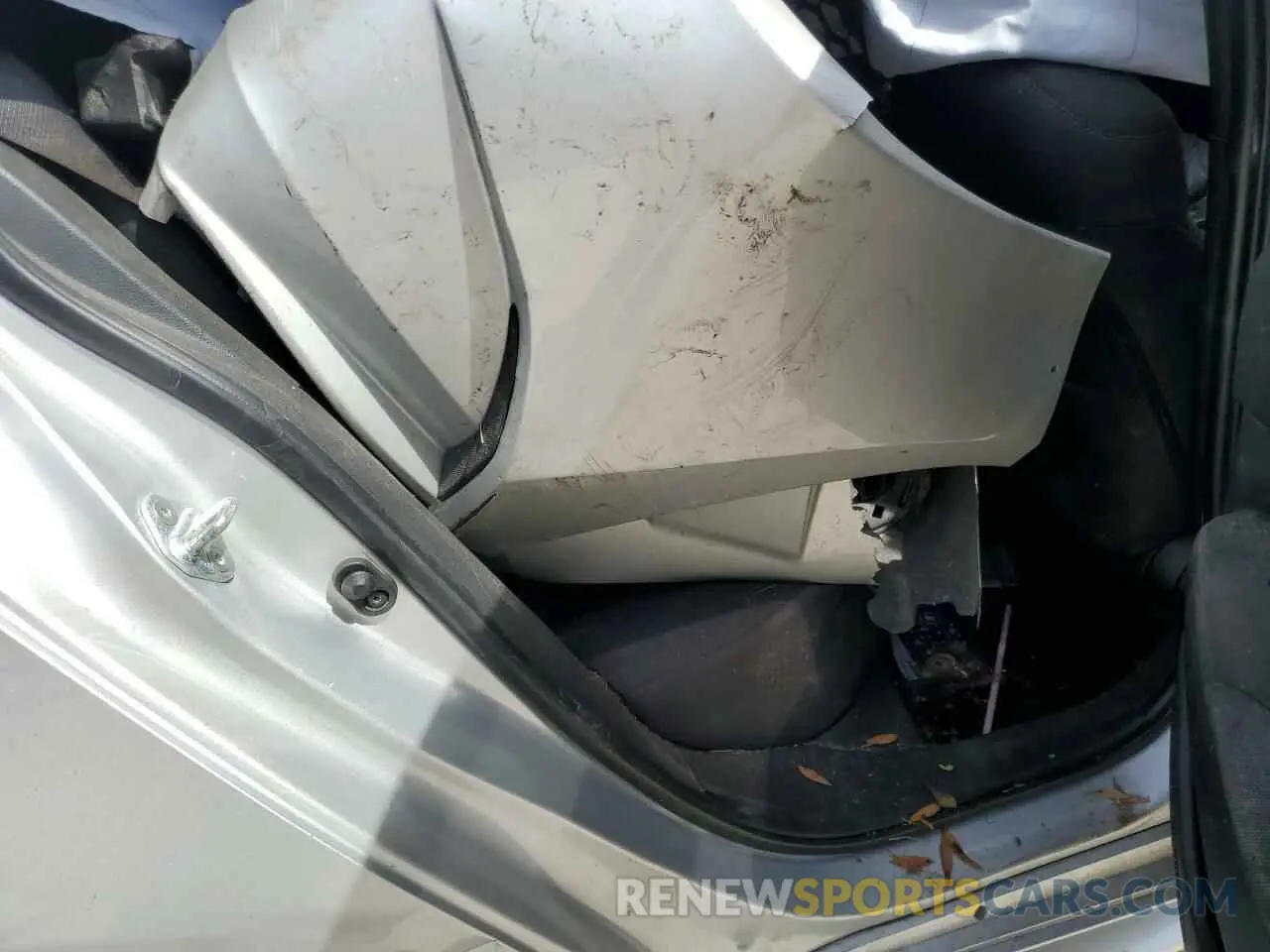 10 Photograph of a damaged car 5YFEPMAE8MP231128 TOYOTA COROLLA 2021