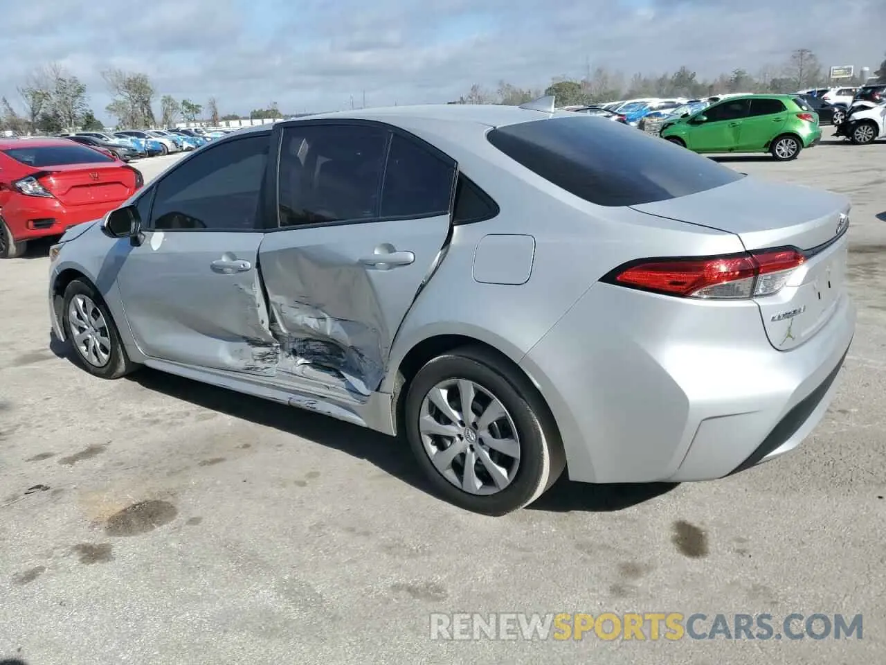 2 Photograph of a damaged car 5YFEPMAE8MP231565 TOYOTA COROLLA 2021